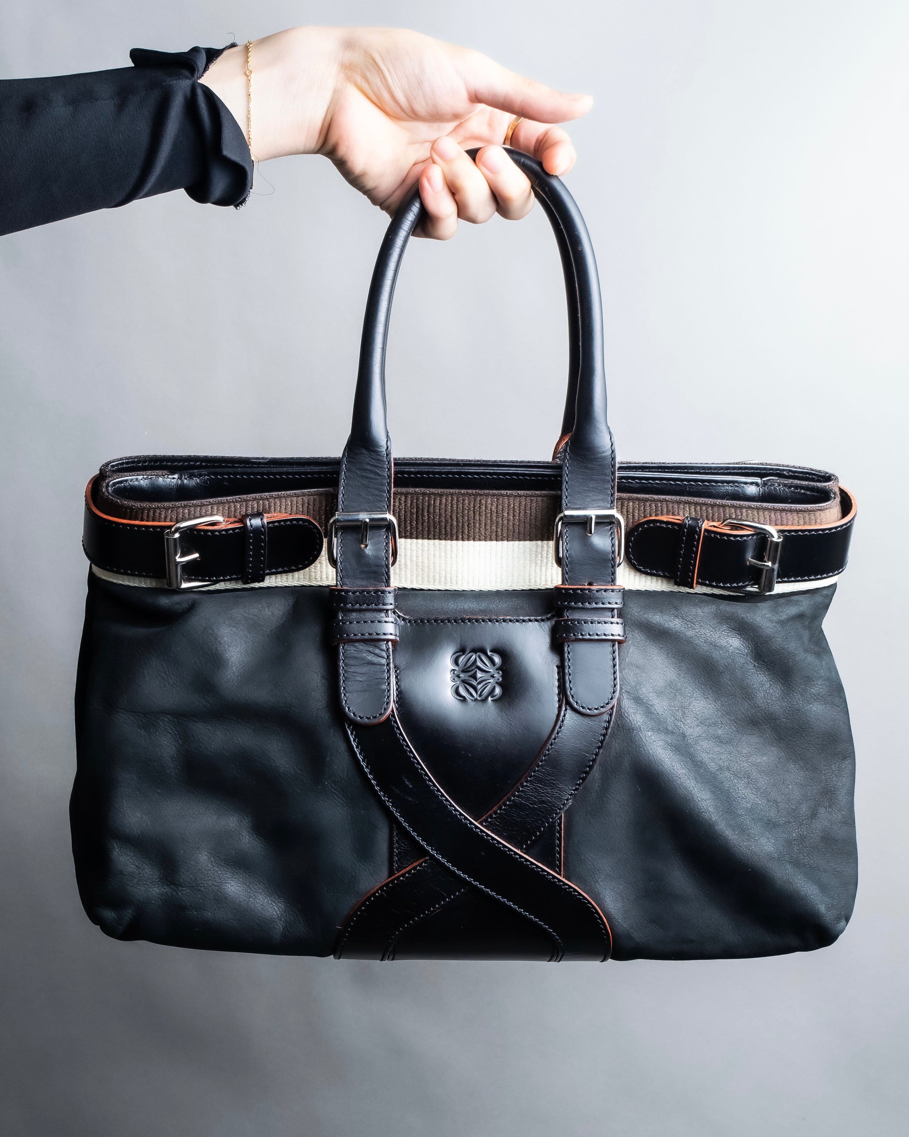 "LOEWE"　Belt design logo engraved tote bag