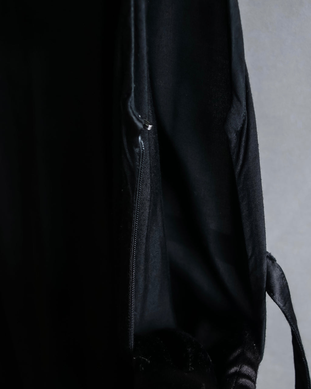 "LIMI feu" Knitted lace design belted sleeveless dress