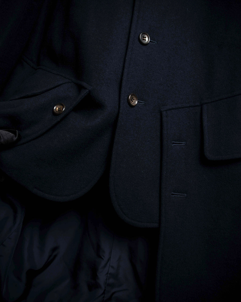 "COMME des GARCONS" 90's Front panel docking design chester coat