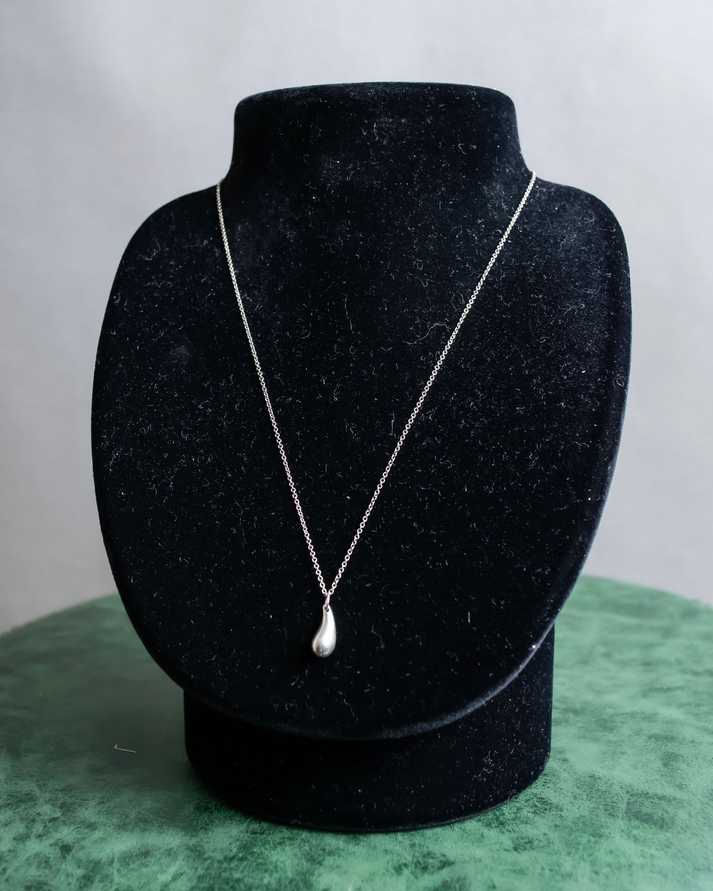 "Tiffany&Co" Silver 925 teardrop necklace