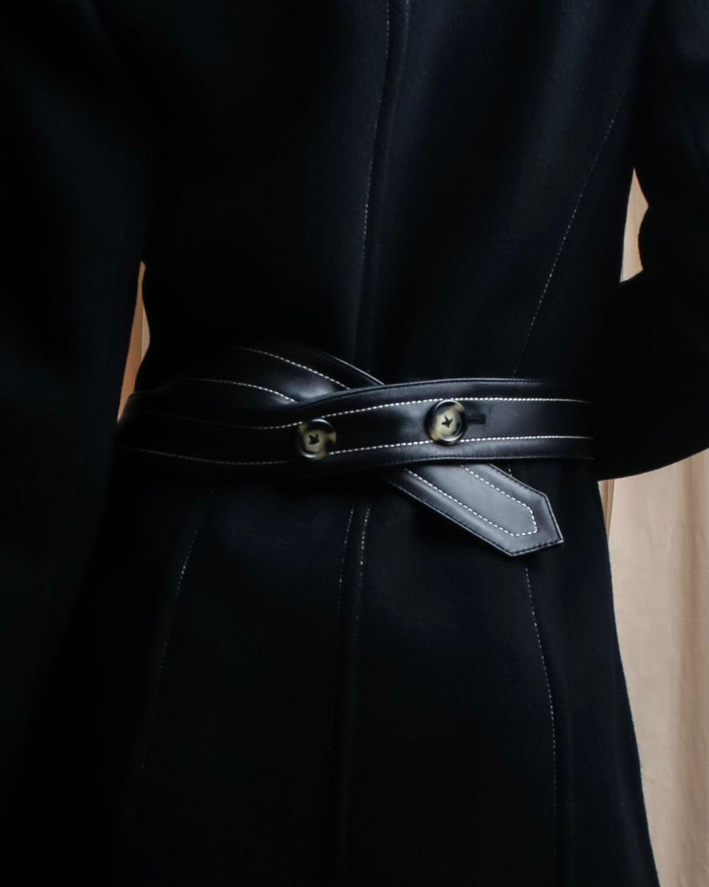 "HELMUT LANG" Fur collar belted long coat