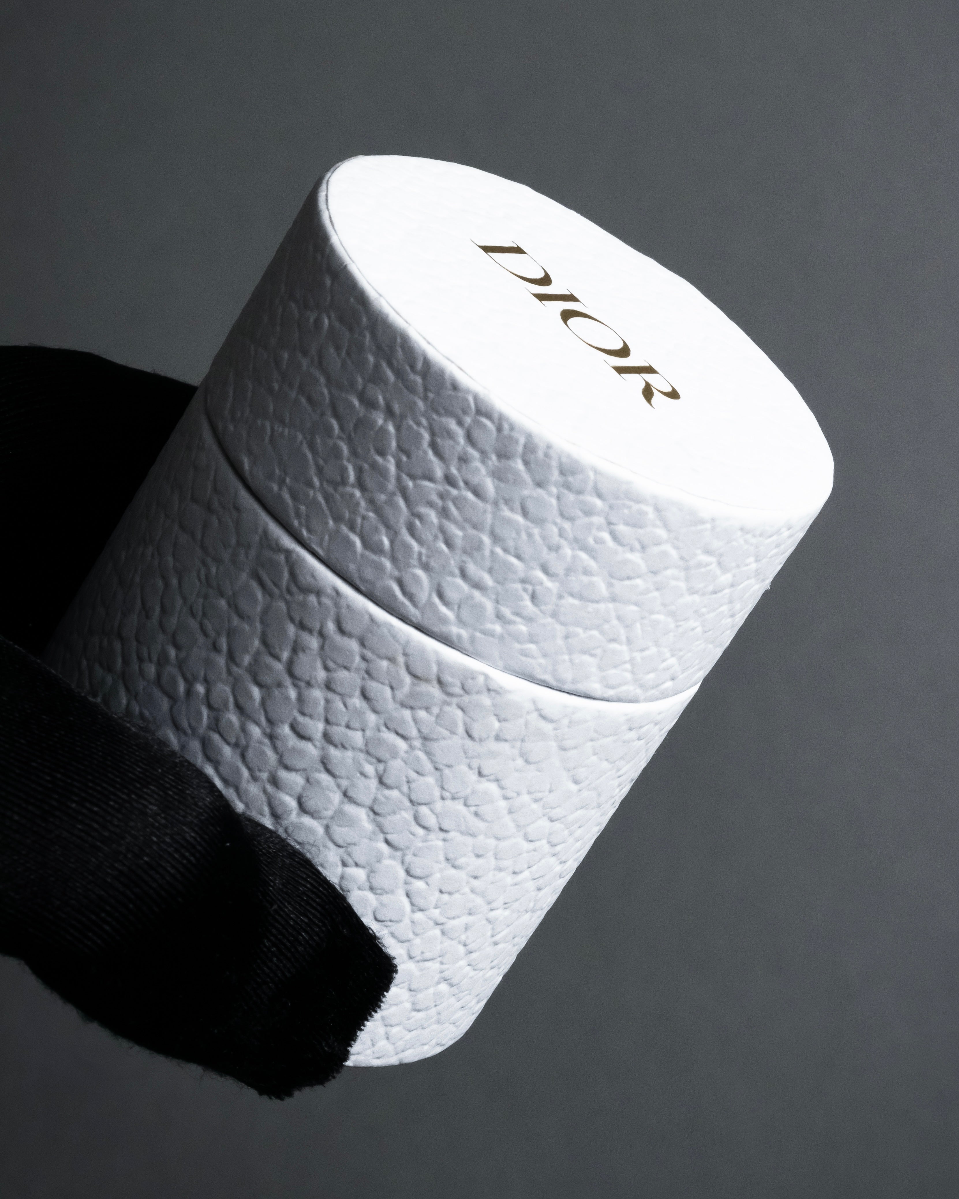 -MOOD Christmas Collection-
"Dior" Maria Grazia Chiuri Toile de Jouy motif silk scarf