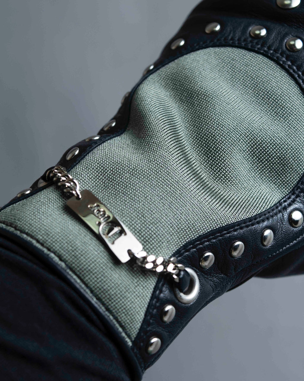 For lease "Christian Dior" Stud design metal plate docking leather gloves