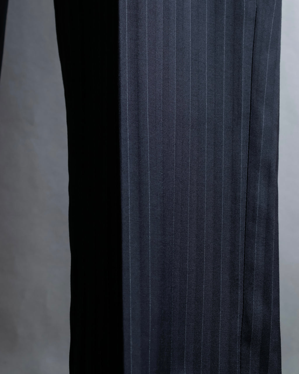 "LOUIS VUITTON" 2 button relaxed tailored jacket & no tuck tapered slacks set up