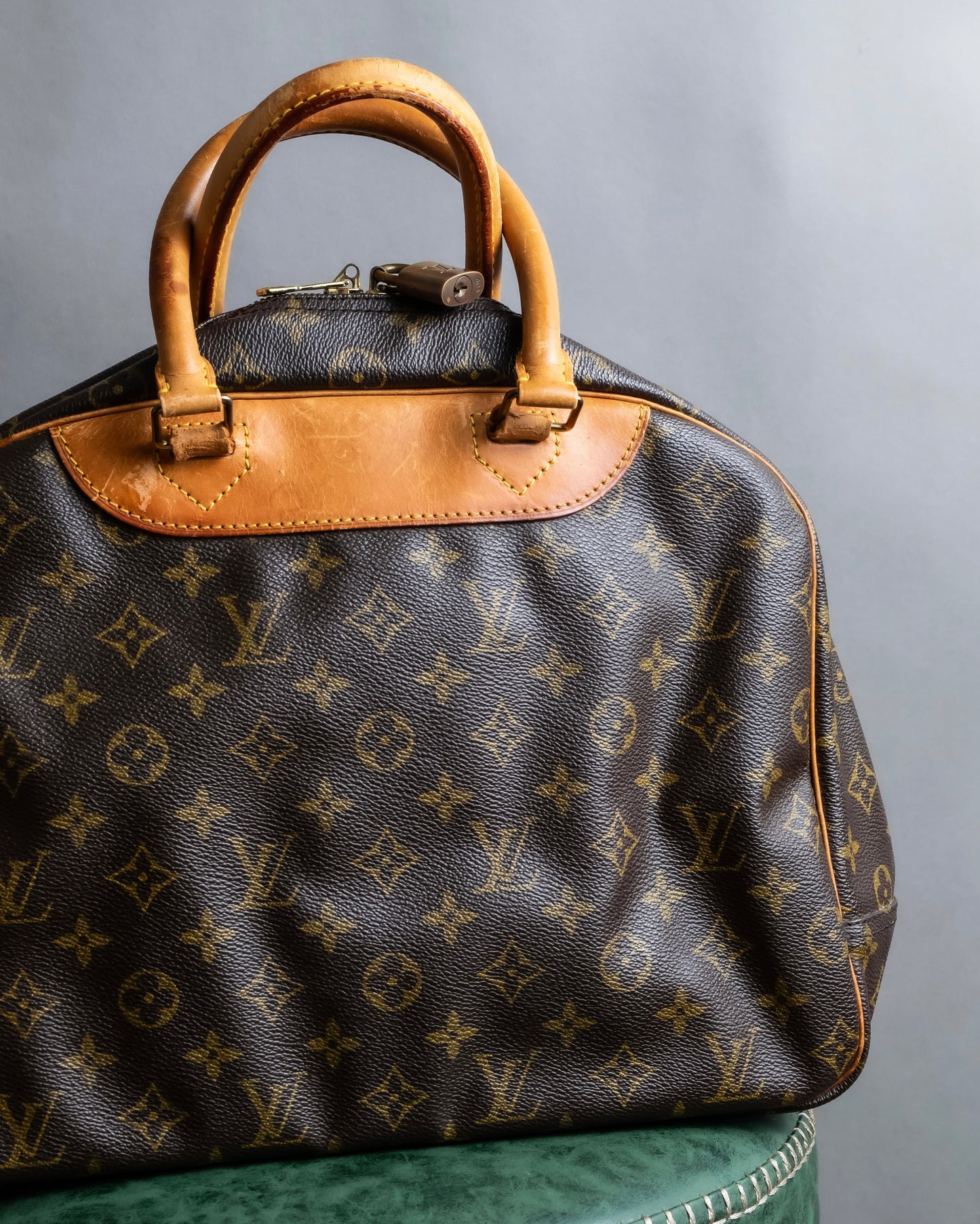 "LOUIS VUITTON" Deauville monogram pattern boston hand bag