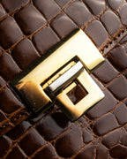 "Franco Parmiggiani" Turn lock design crocodile texture hand bag