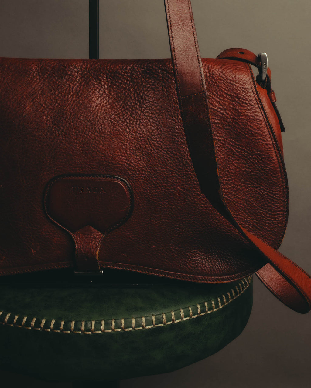 "PRADA" 90's-00's Pebbled leather shoulder bag