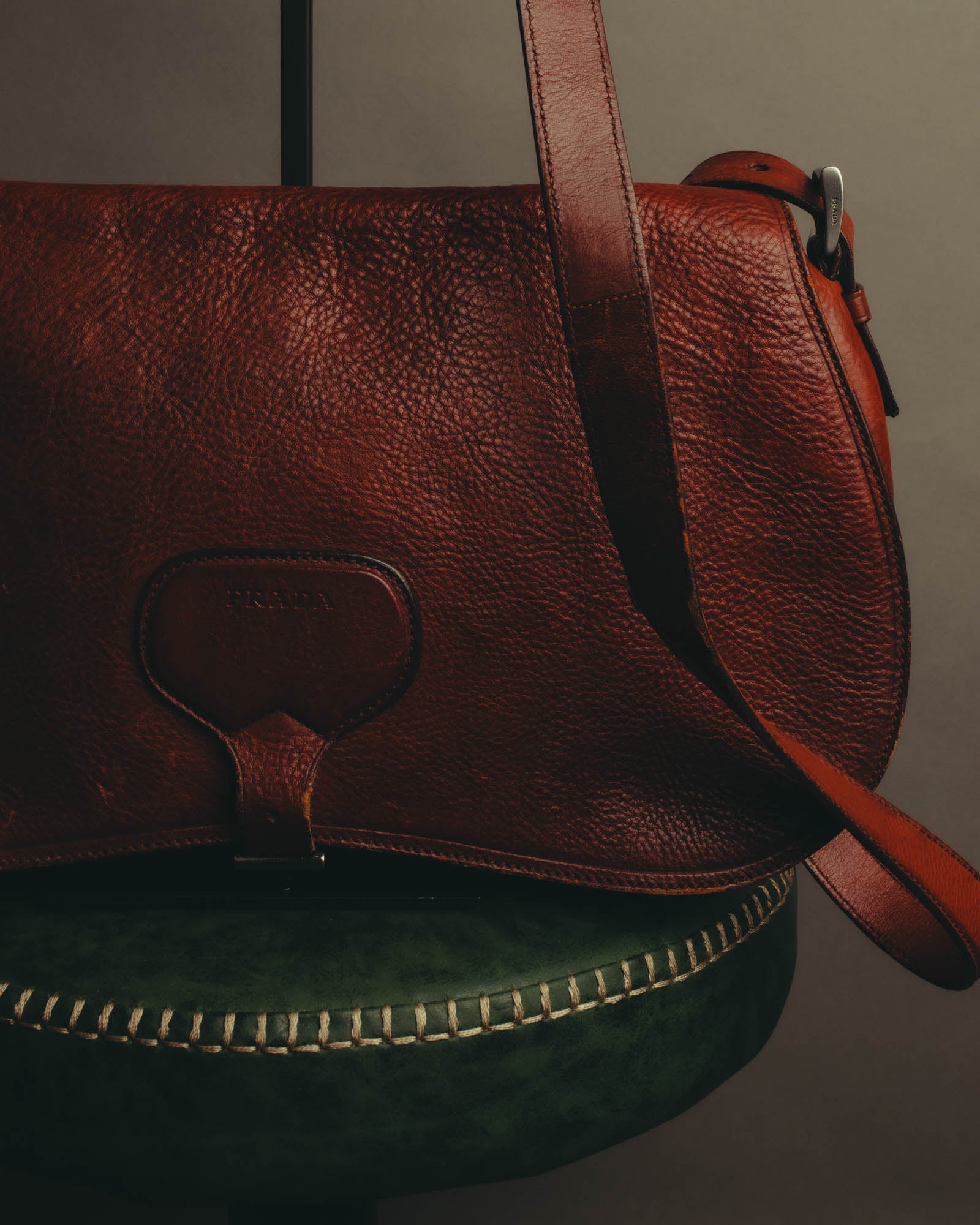 "PRADA" 90's-00's Pebbled leather shoulder bag