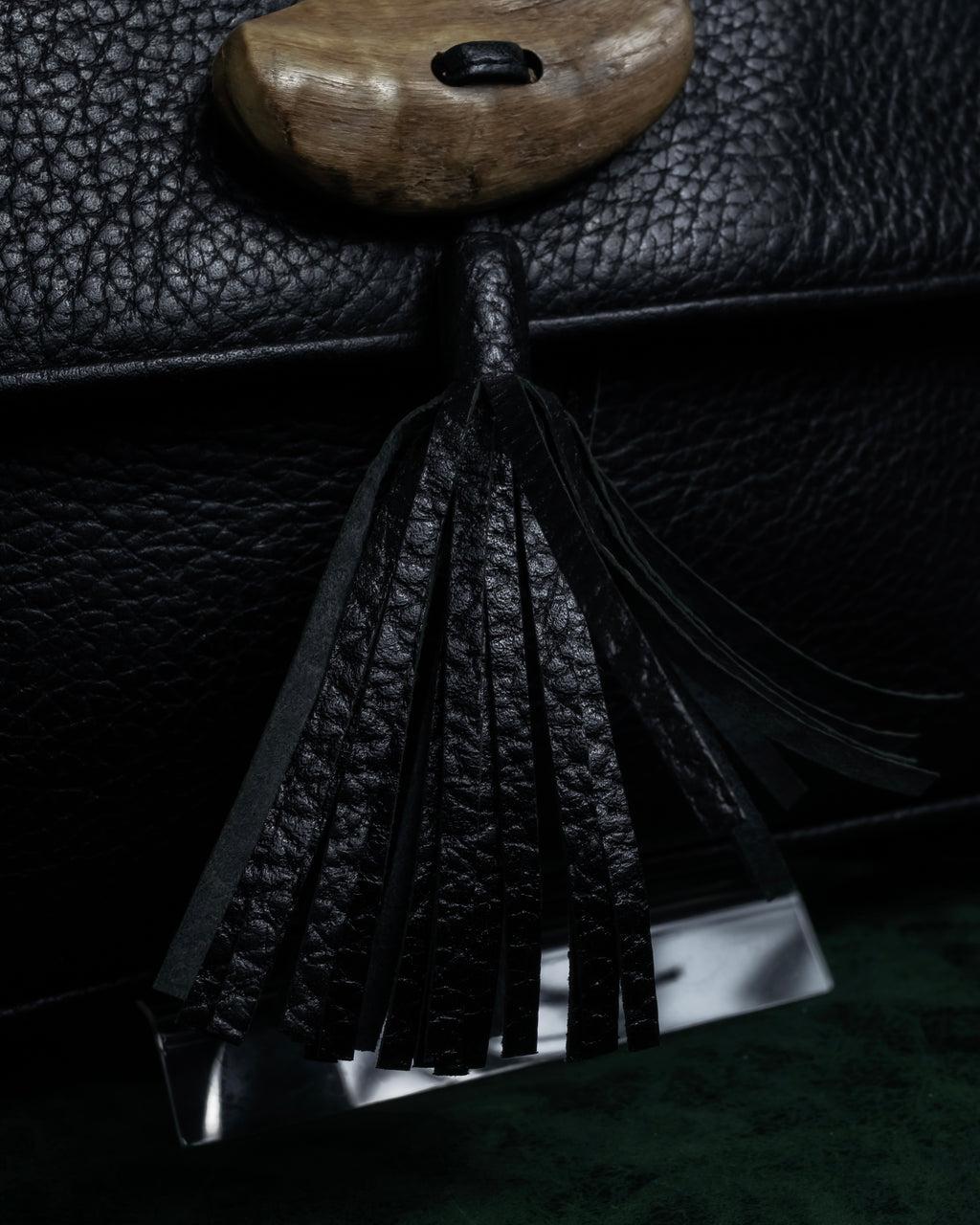 "YVES SAINT LAURENT" 80's-90's Wood toggle design pebbled leather bag