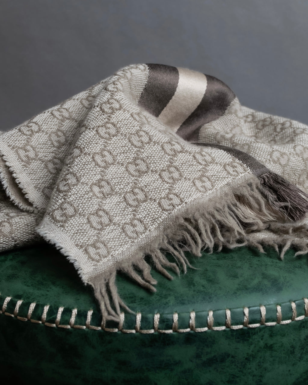 "GUCCI" GG monogram logo pattern fringe design stole