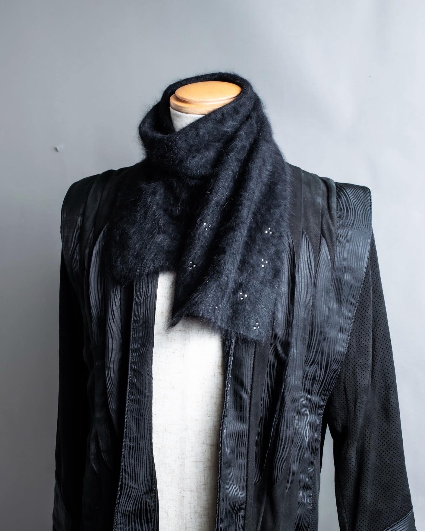 "KATHARINE HAMNETT LONDON" Angora wool shaggy scarf