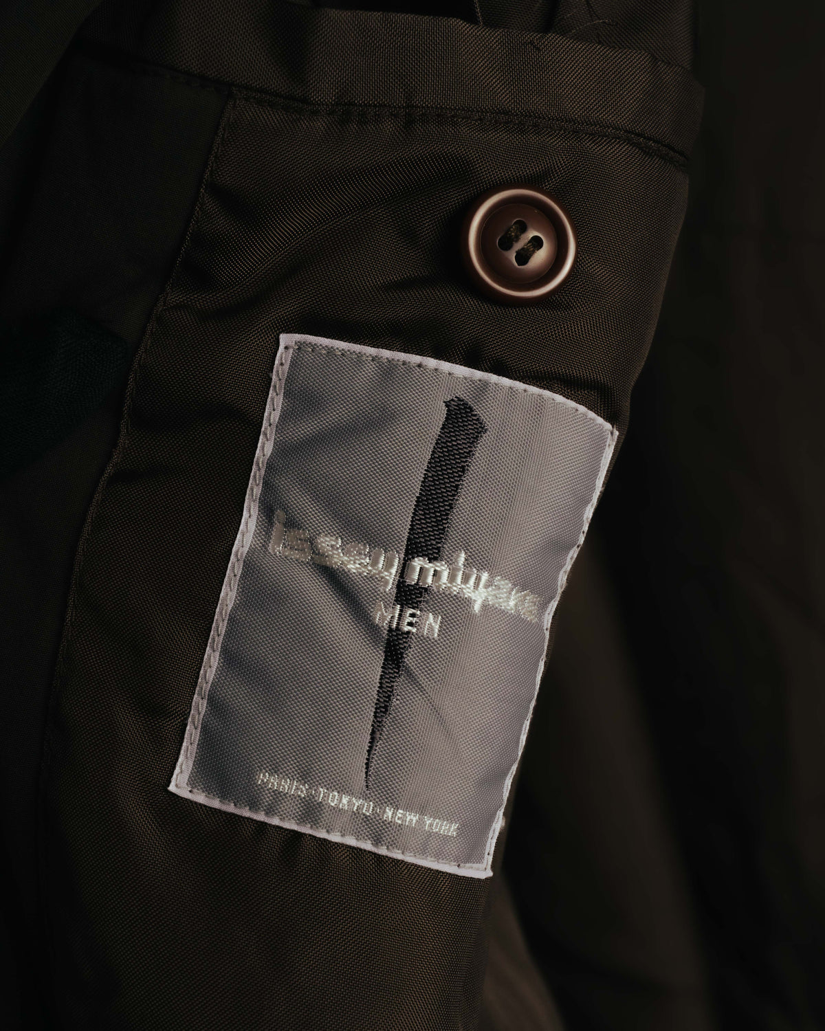 -SPECIAL- "ISSEY MIYAKE MEN" 80's Sculptural padded parachute long coat