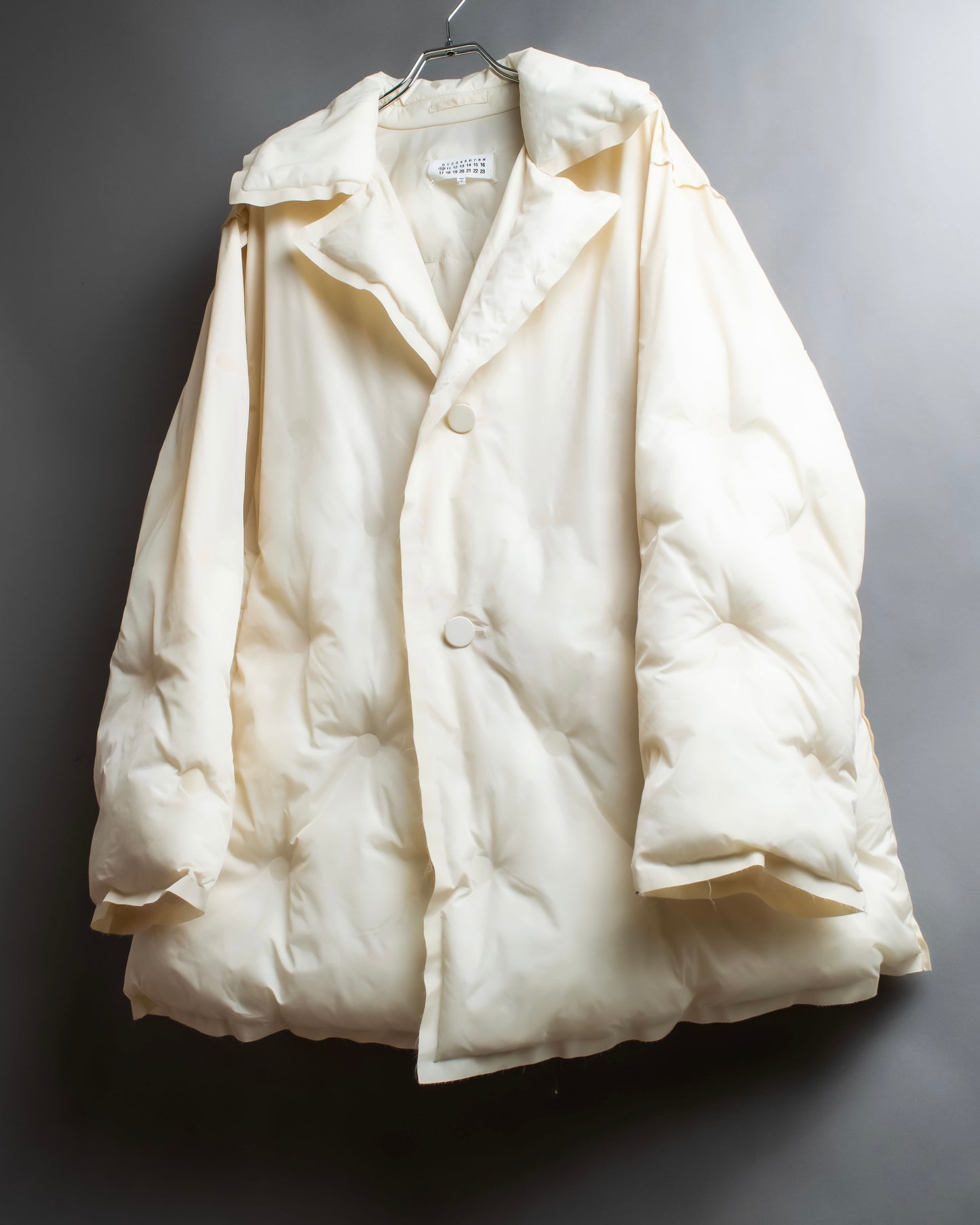 "MAISON MARGIELA" Offwhite color quilted padded oversized tailored coat