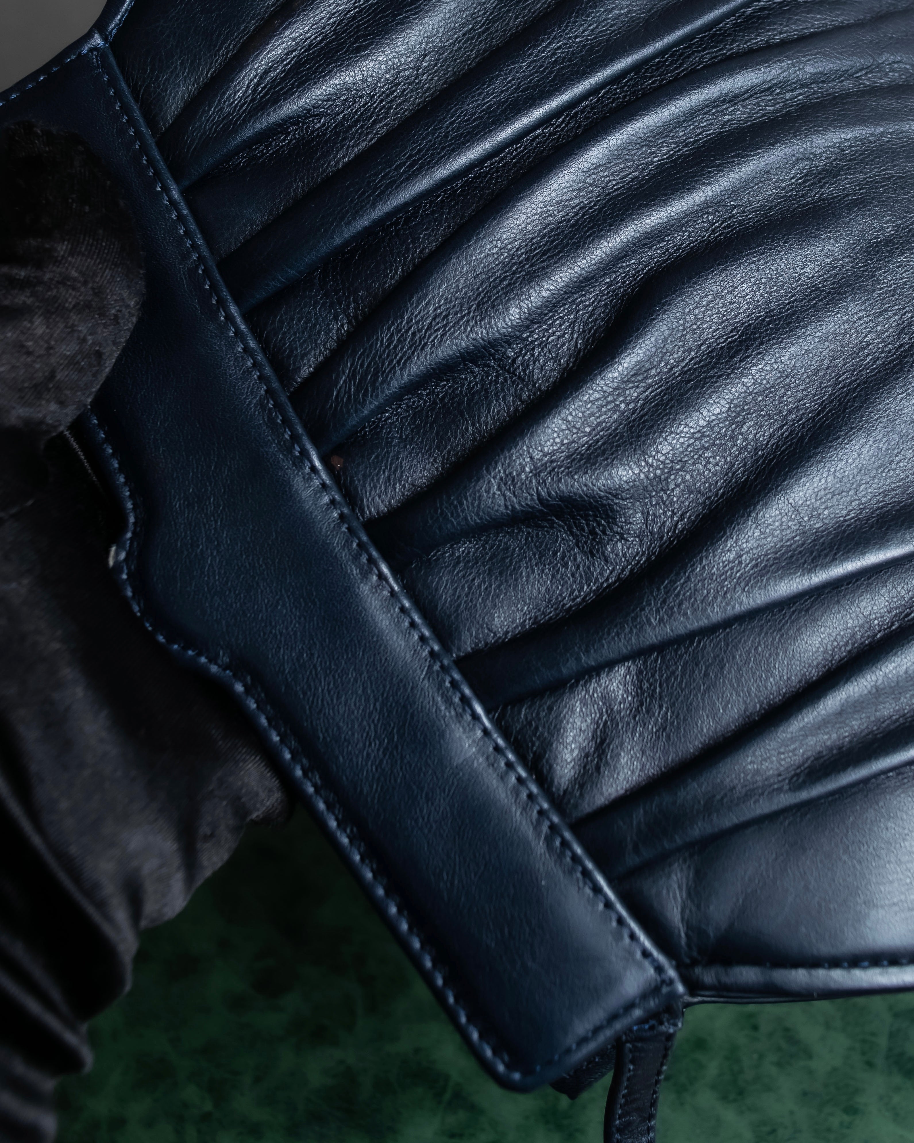 "VALENTINO" Gathered design rounded silhouette shoulder bag