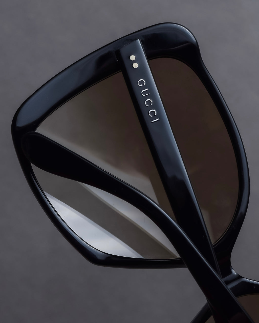 "GUCCI" Butterfly frame oversized shaped sunglasses