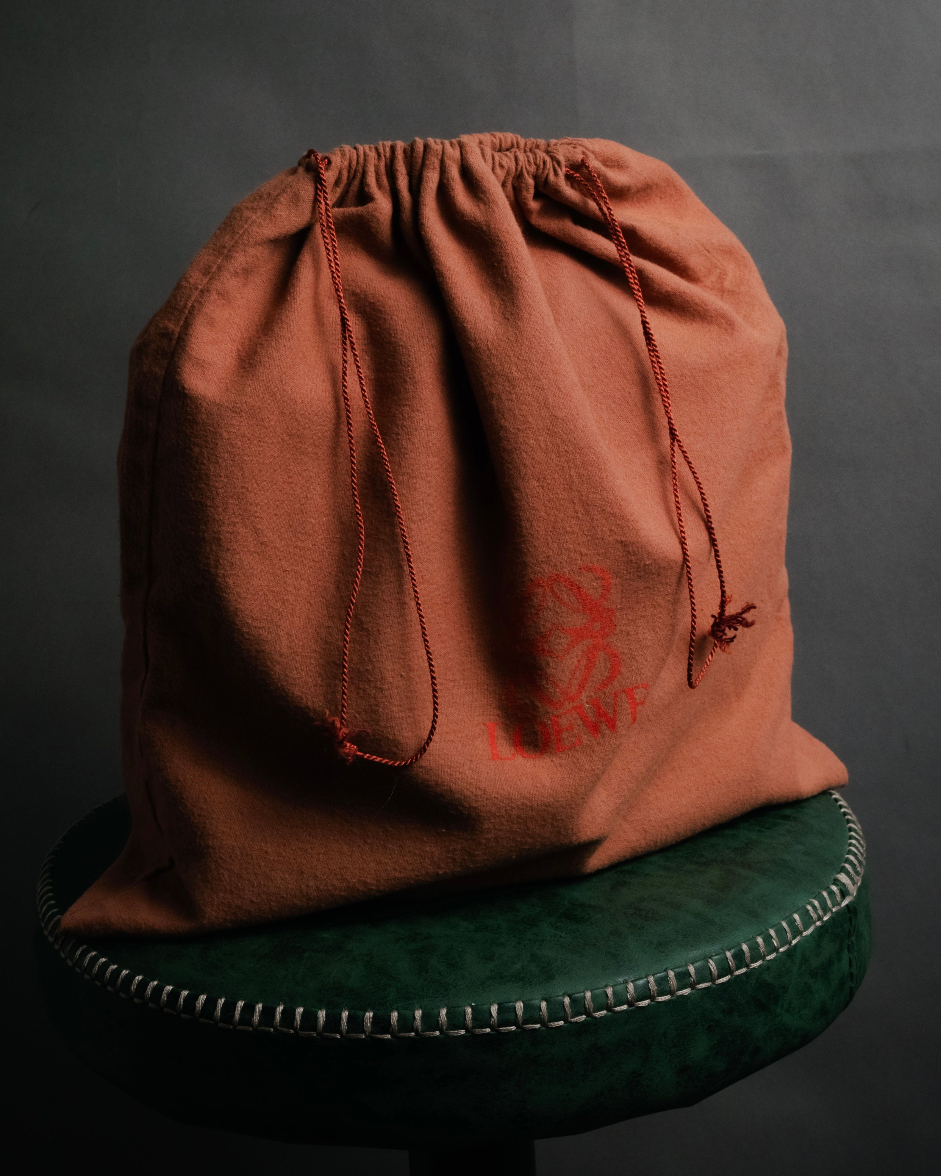 –SPECIAL– “LOEWE” 70’s-80’s Caza Cordobán embossed shoulder bag