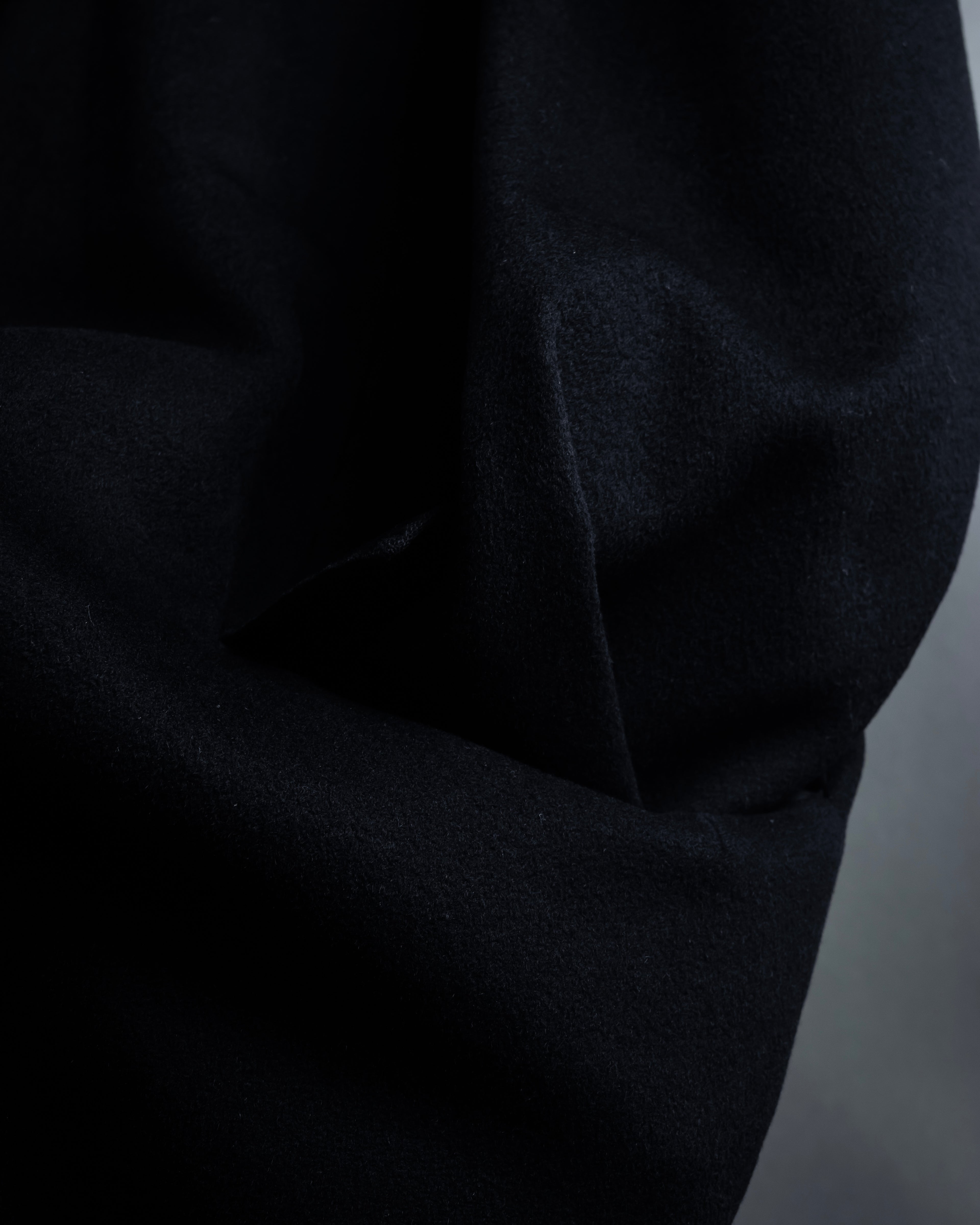 "PIERRE BALMAIN" Classic tailoring 100% cashmere chester coat