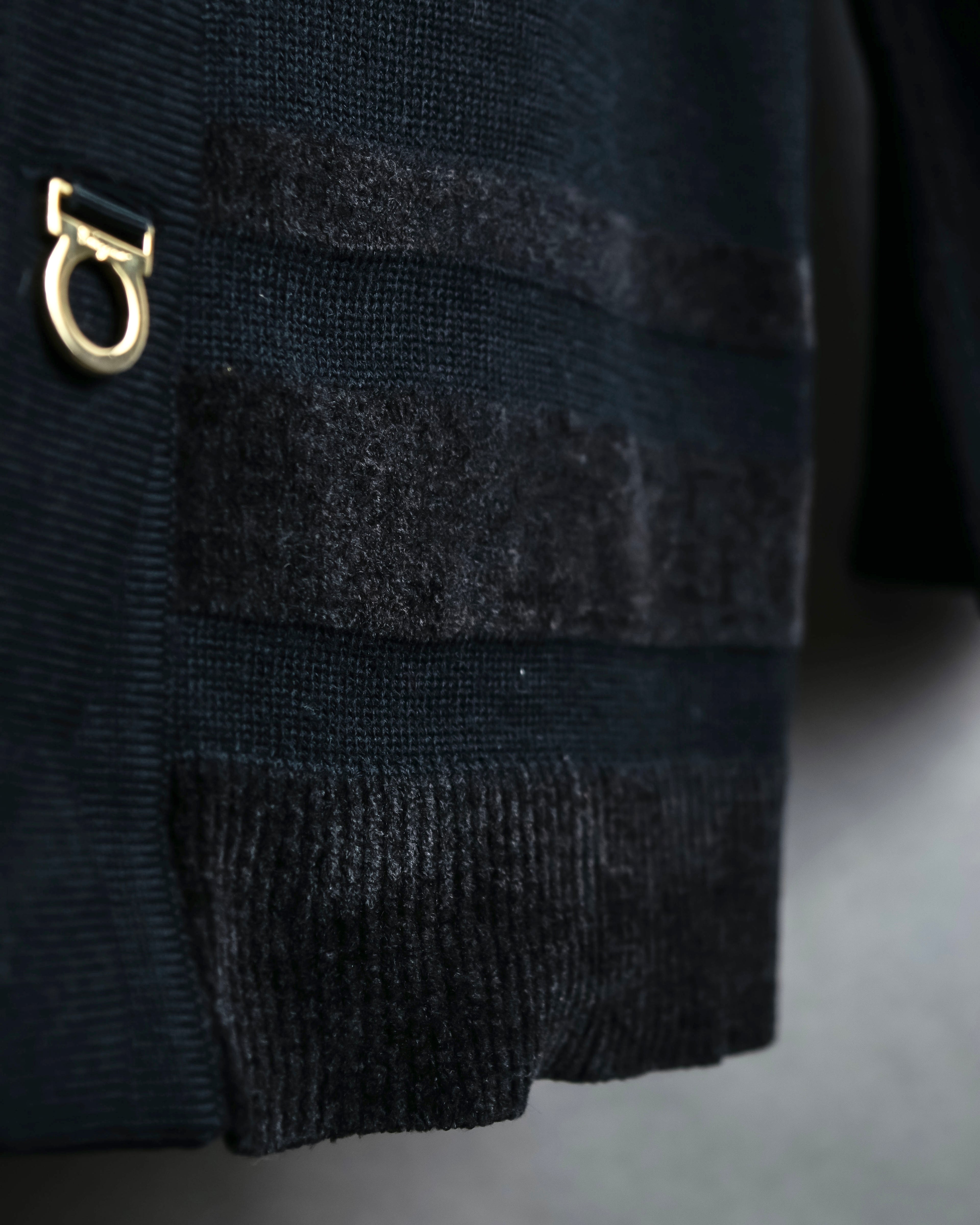 "Salvatore Ferragamo" Gancini design rayon mix cardigan