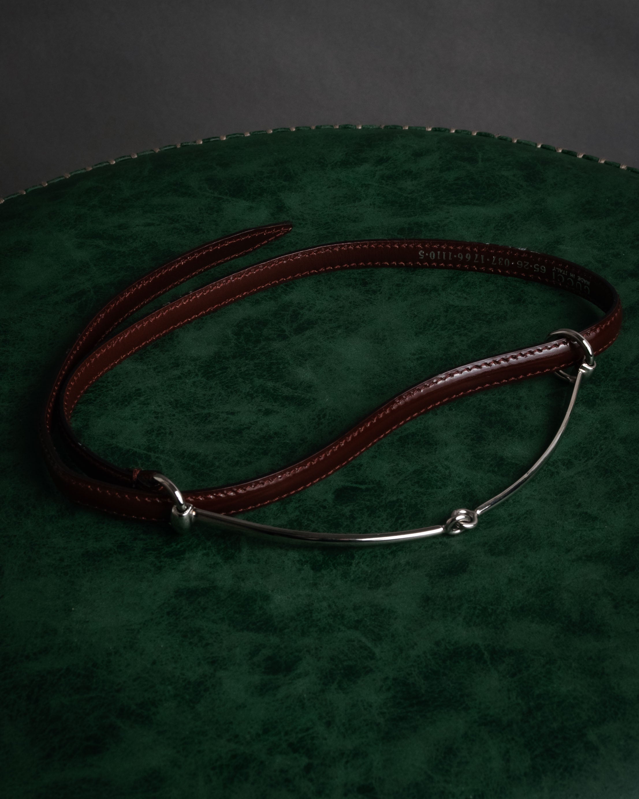 “GUCCI” 90’s-00’s Elongated horsebit narrow belt