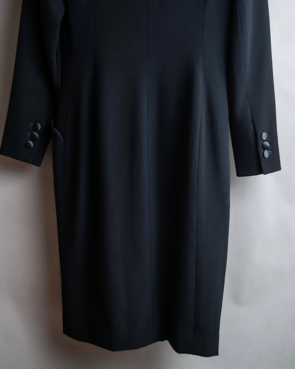 "HERMES" Ribbon scarf detail shaped coat