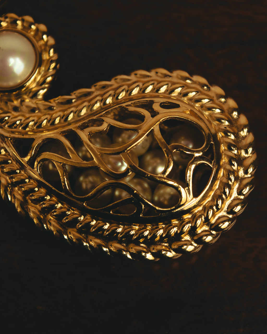 "Christian Dior" 80's-90's Ornate pendant necklace