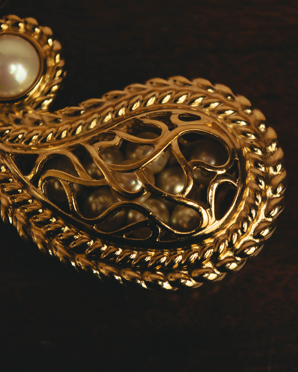 "Christian Dior" 80's-90's Ornate pendant necklace
