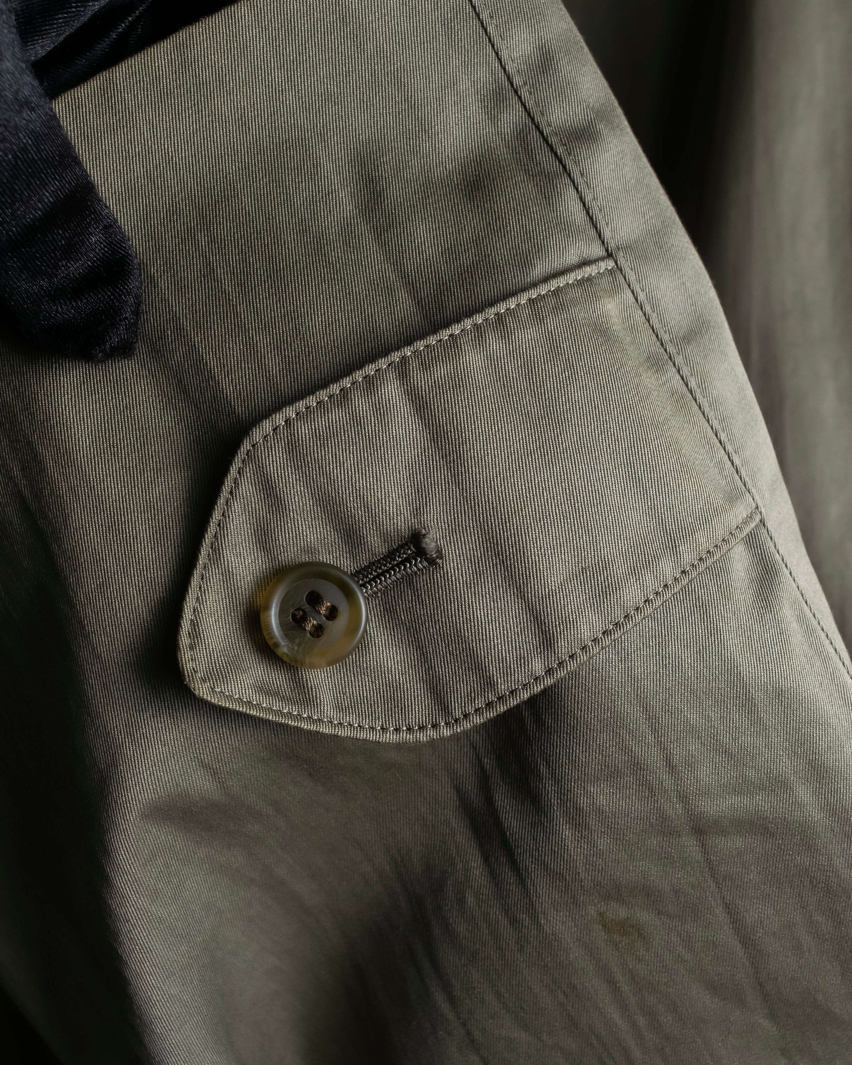 "Burberrys" Dark khaki belted trench coat