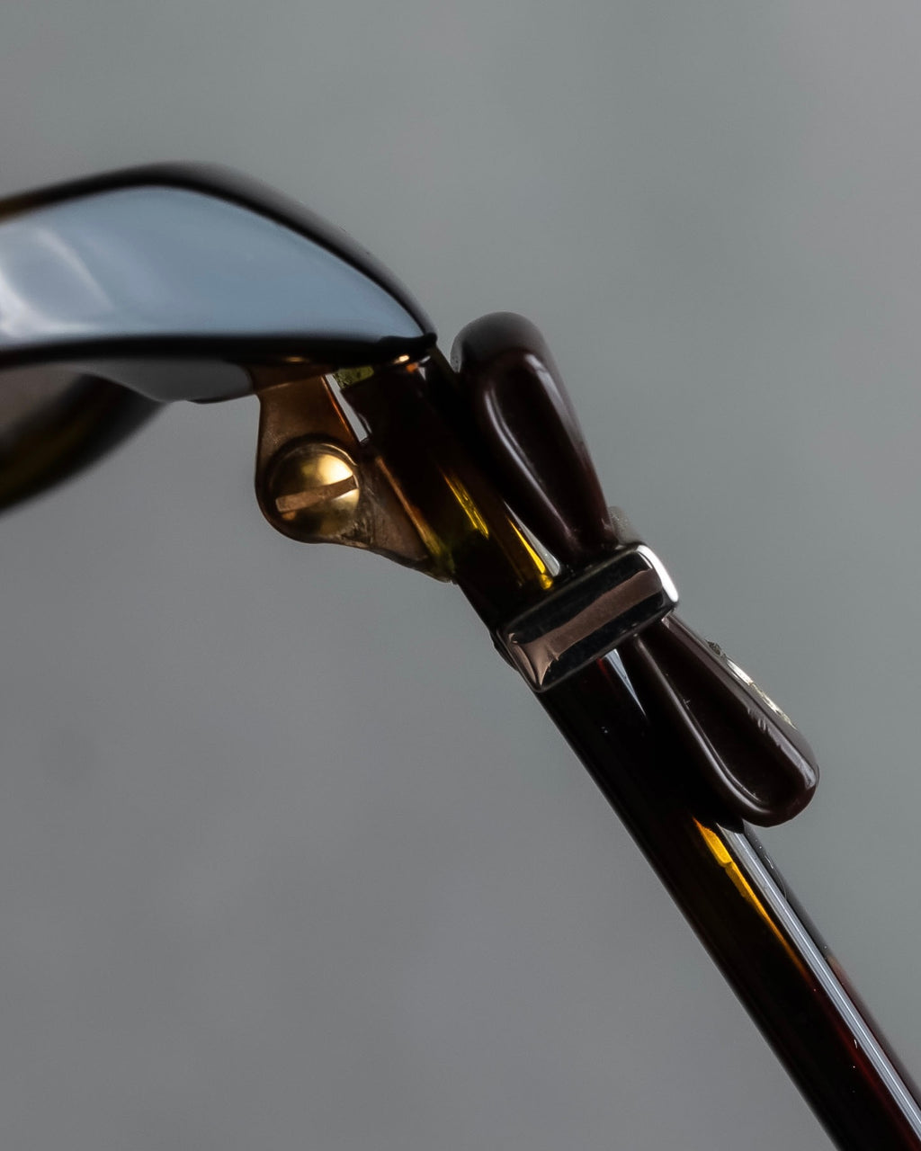 "CHANEL" Butterfly frame brown lens sunglasses