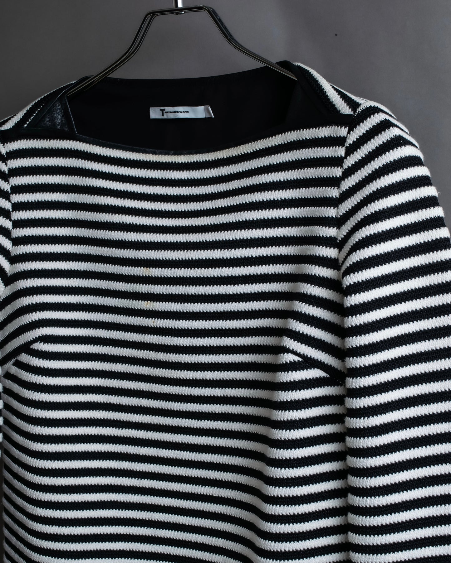 "T by Alexander Wang" Uniform striped ribbed knit pullover