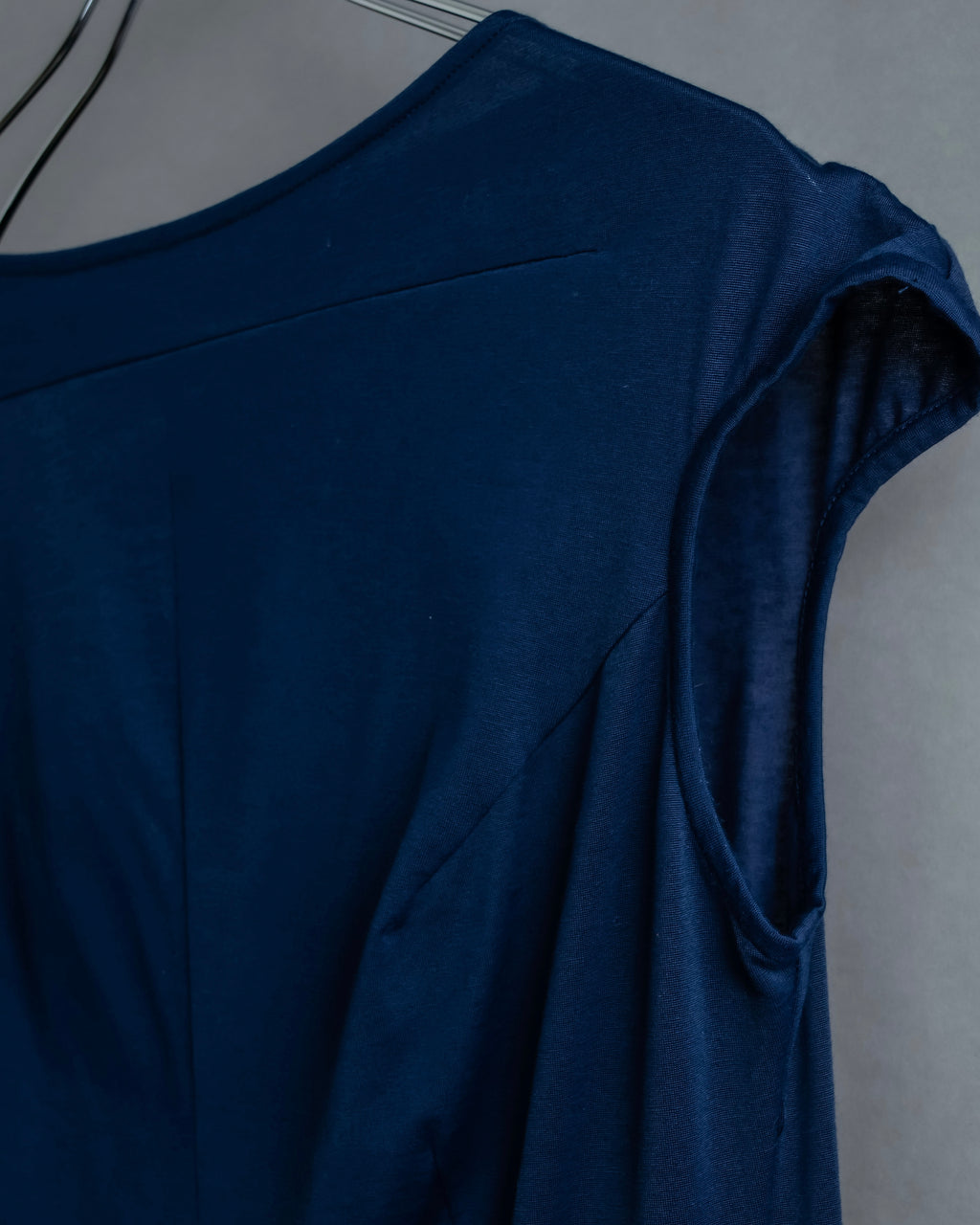 “Yohji Yamamoto” Beautiful color no sleeve dress