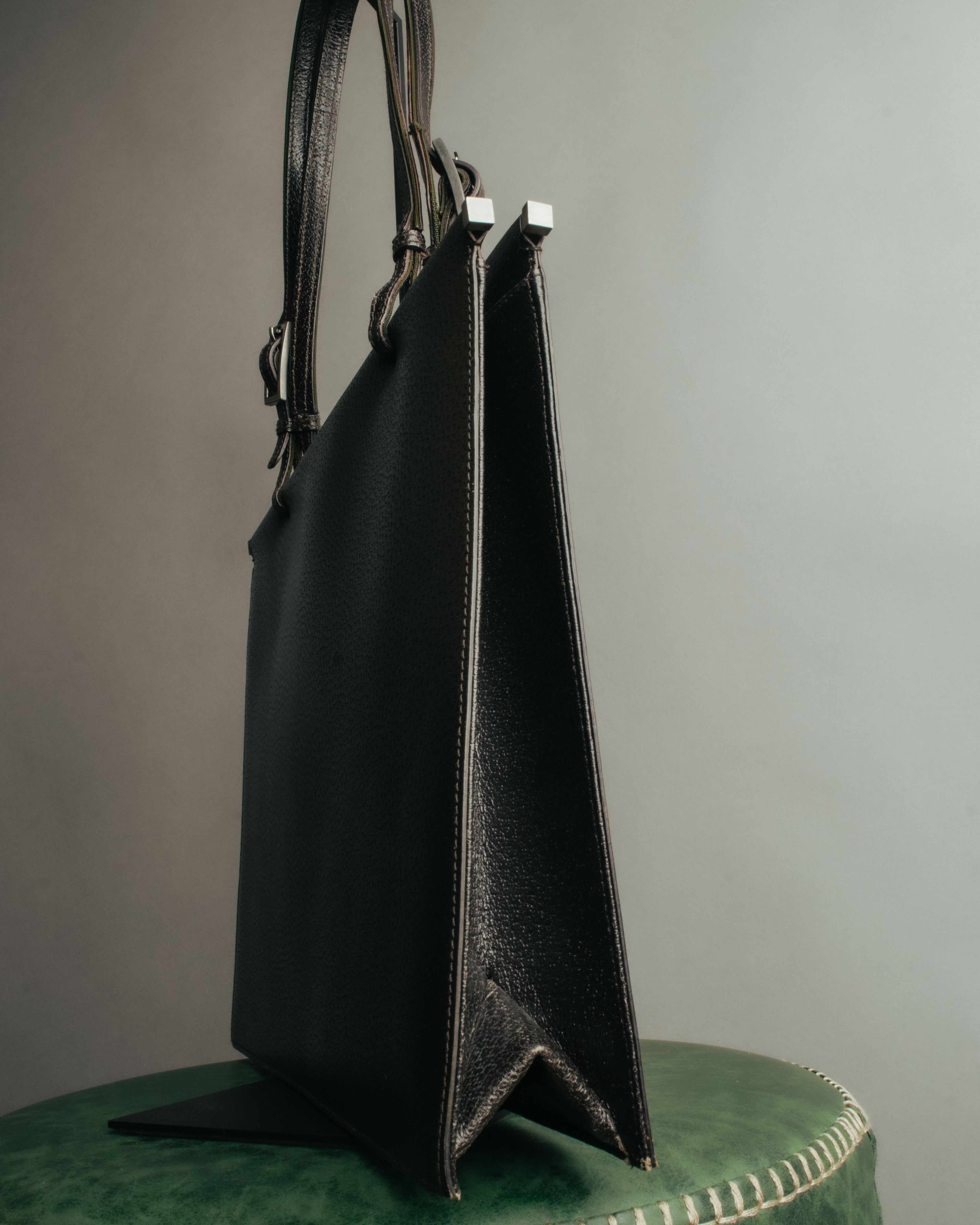 “GUCCI” 90’s structured box leather handbag