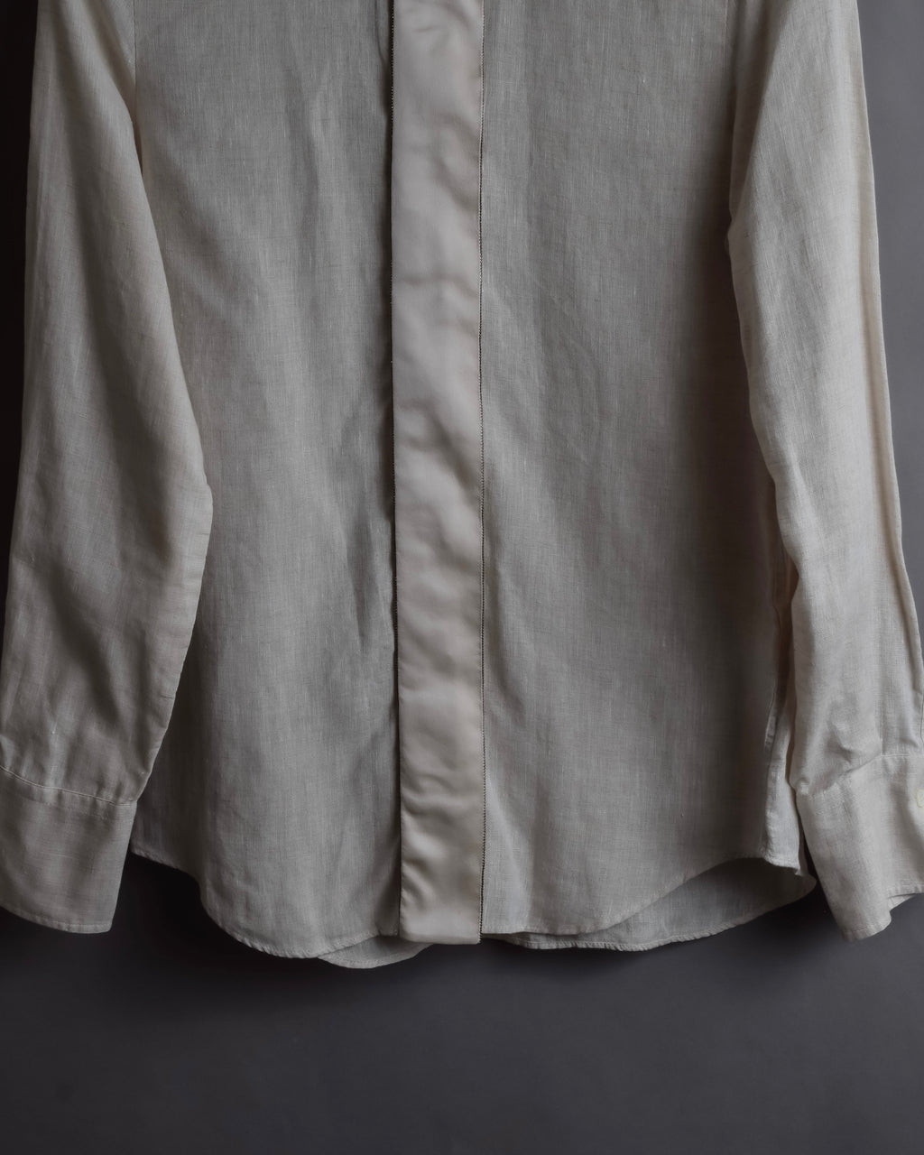 "BRUNELLO CUCINELLI" Contrast collar hidden placket linen shirt
