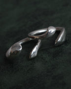 "CHANEL" Curved frame double combination silver earrings