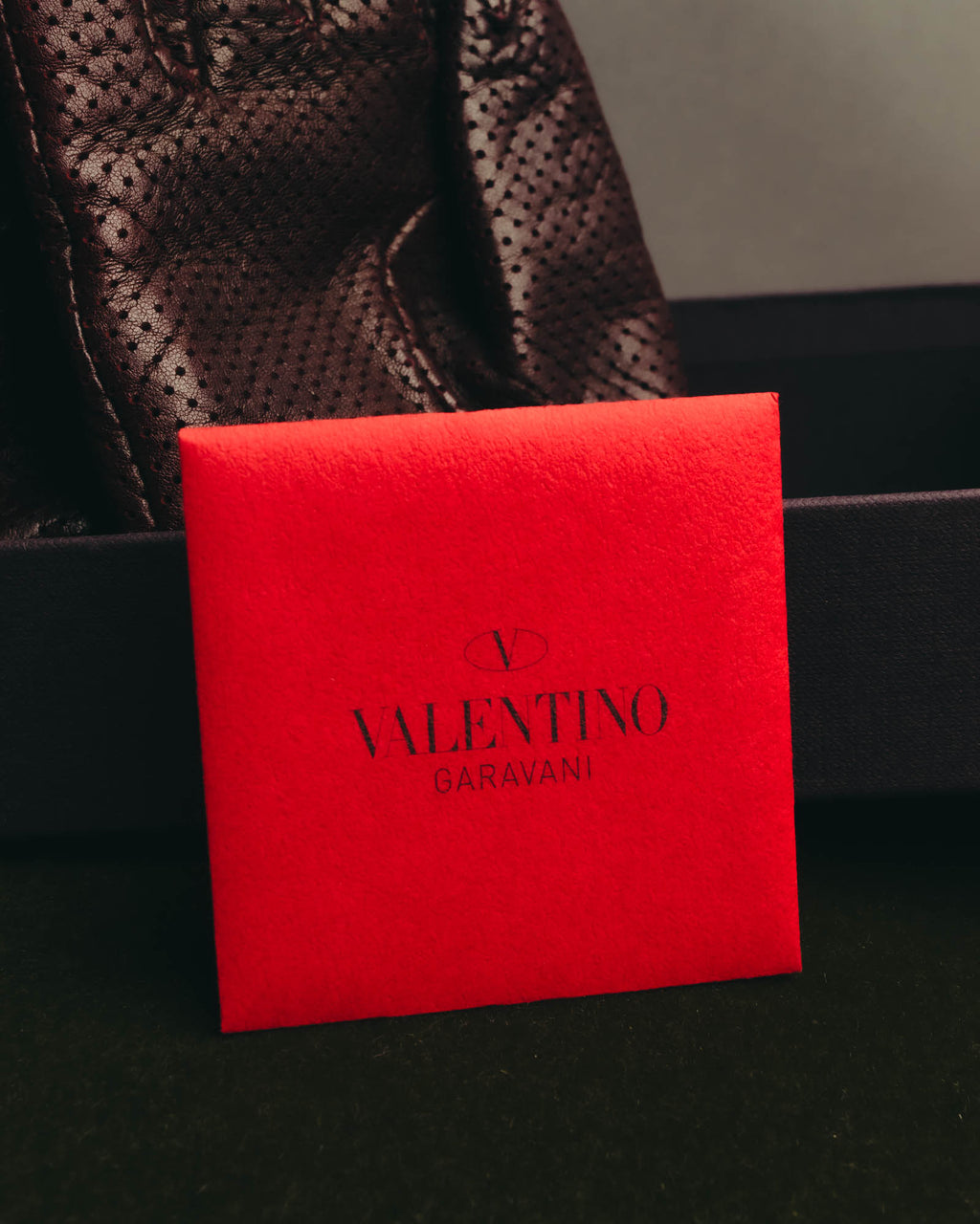 "VALENTINO GARAVANI" 2010's Burgundy perforated leather gloves