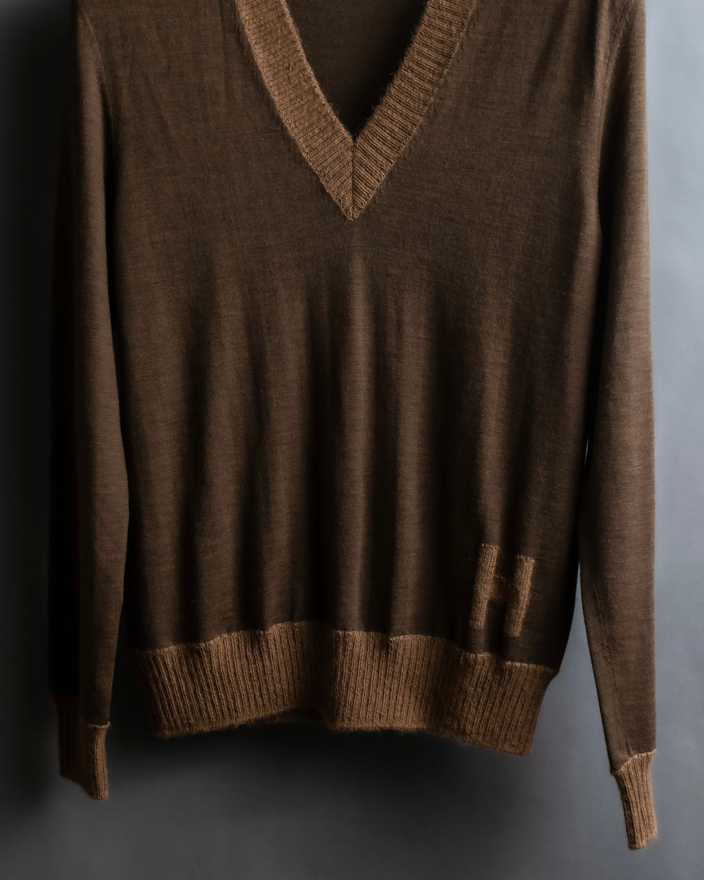"HERMES" Gaultier period H logo engraved V-neck knit