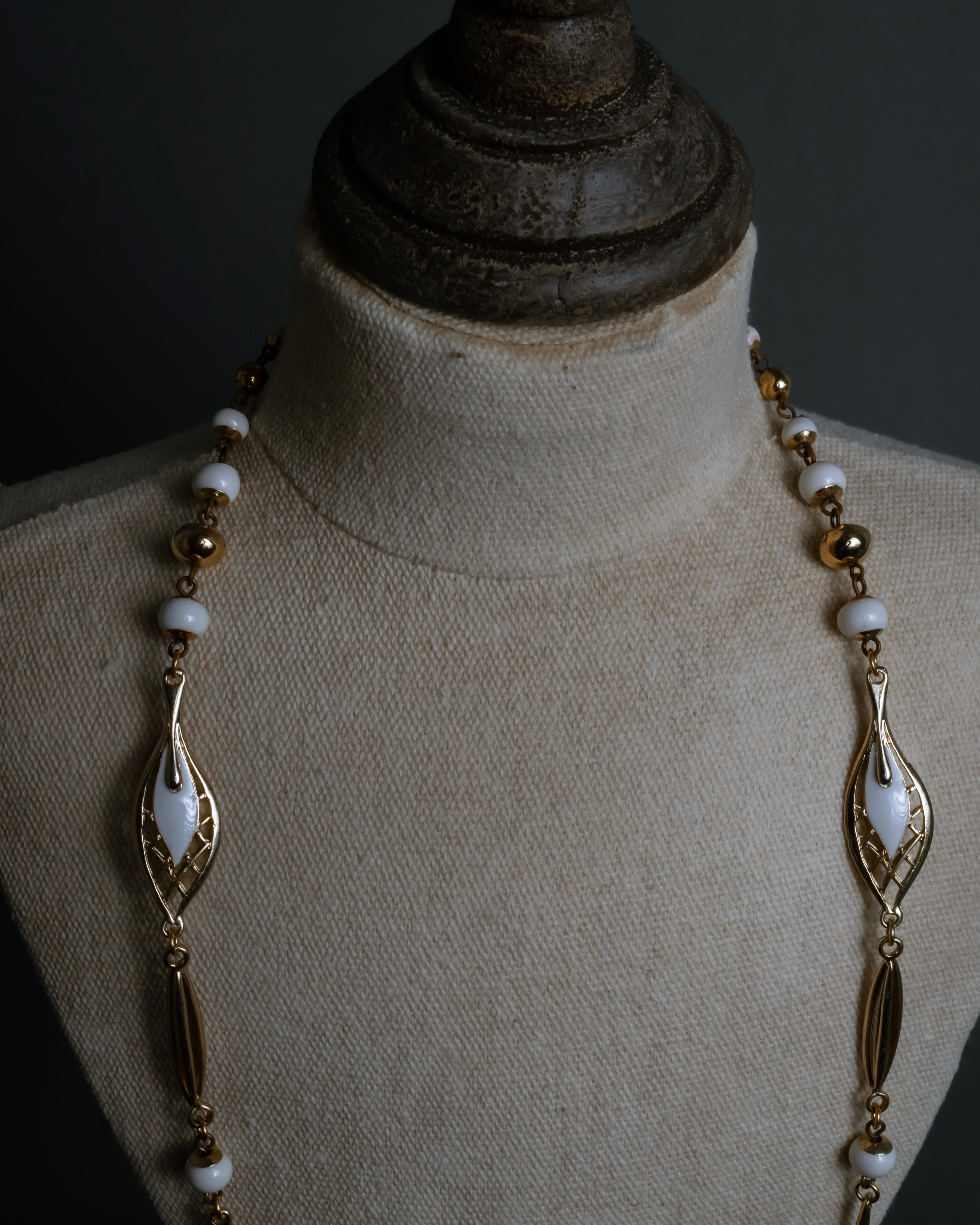 "BALENCIAGA" Leaf motif bijou santoire necklace