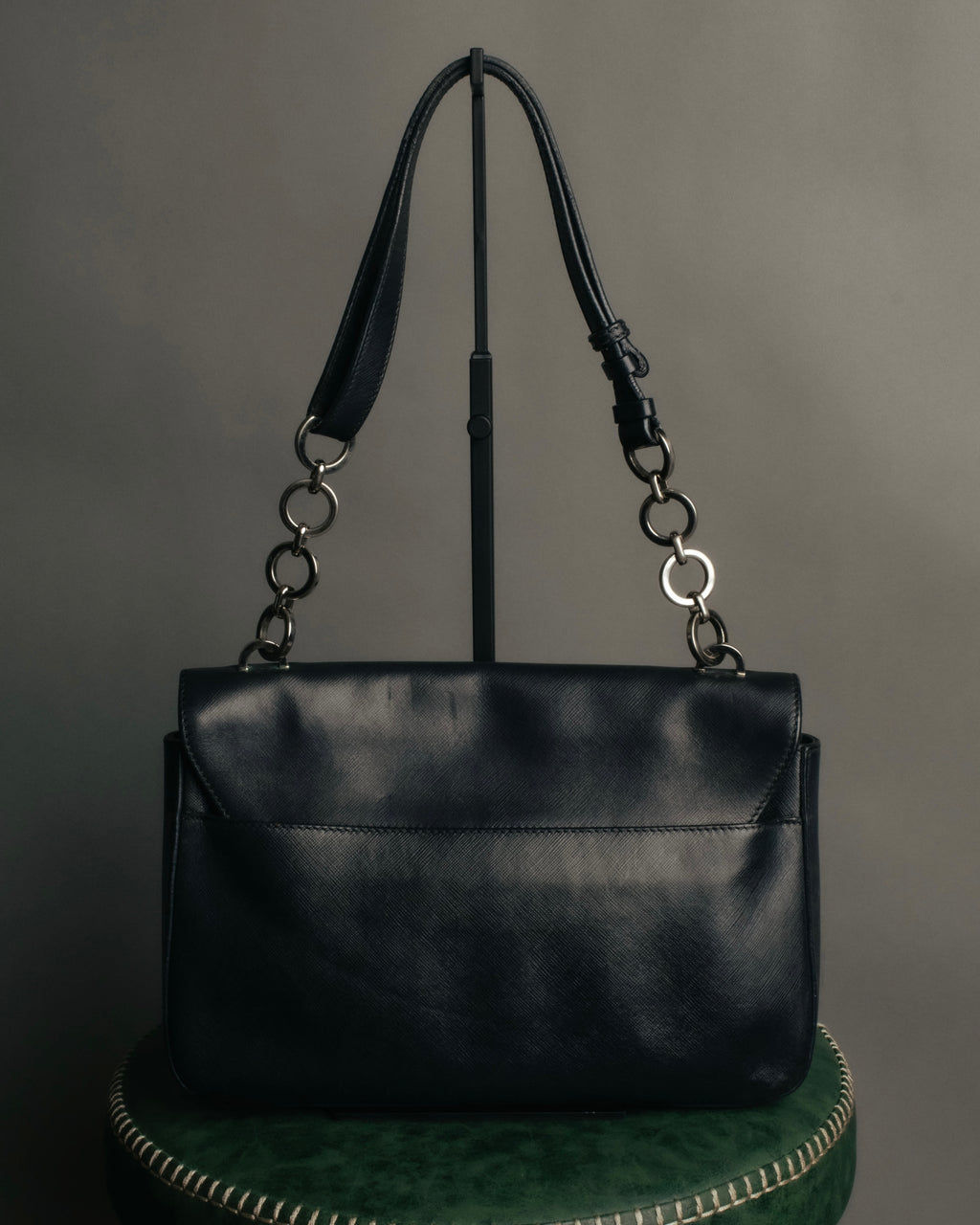 “Salvatore Ferragamo” 2010’s Gancini leather shoulder bag