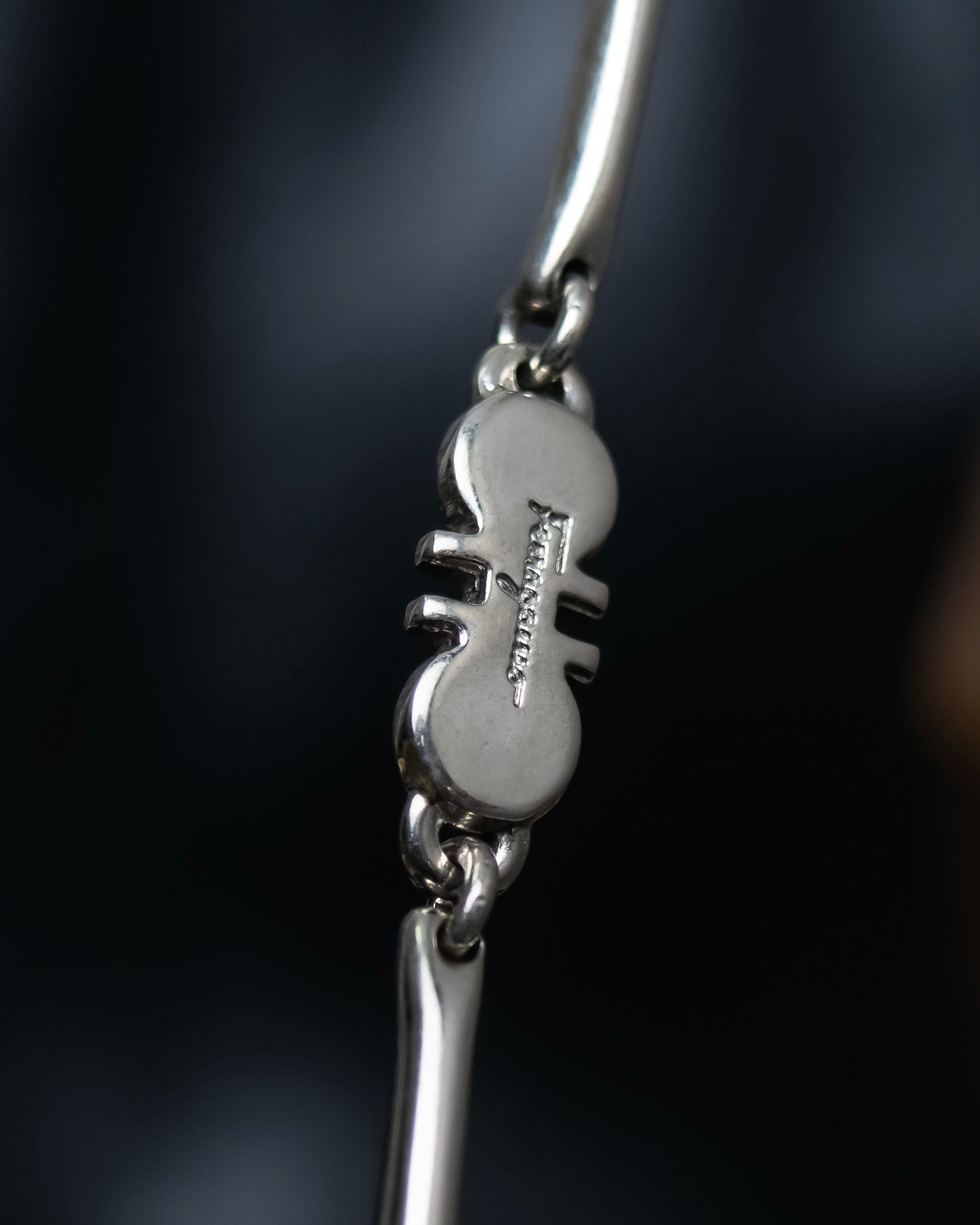 "Salvatore Ferragamo" silver gangini logo chain bracelet