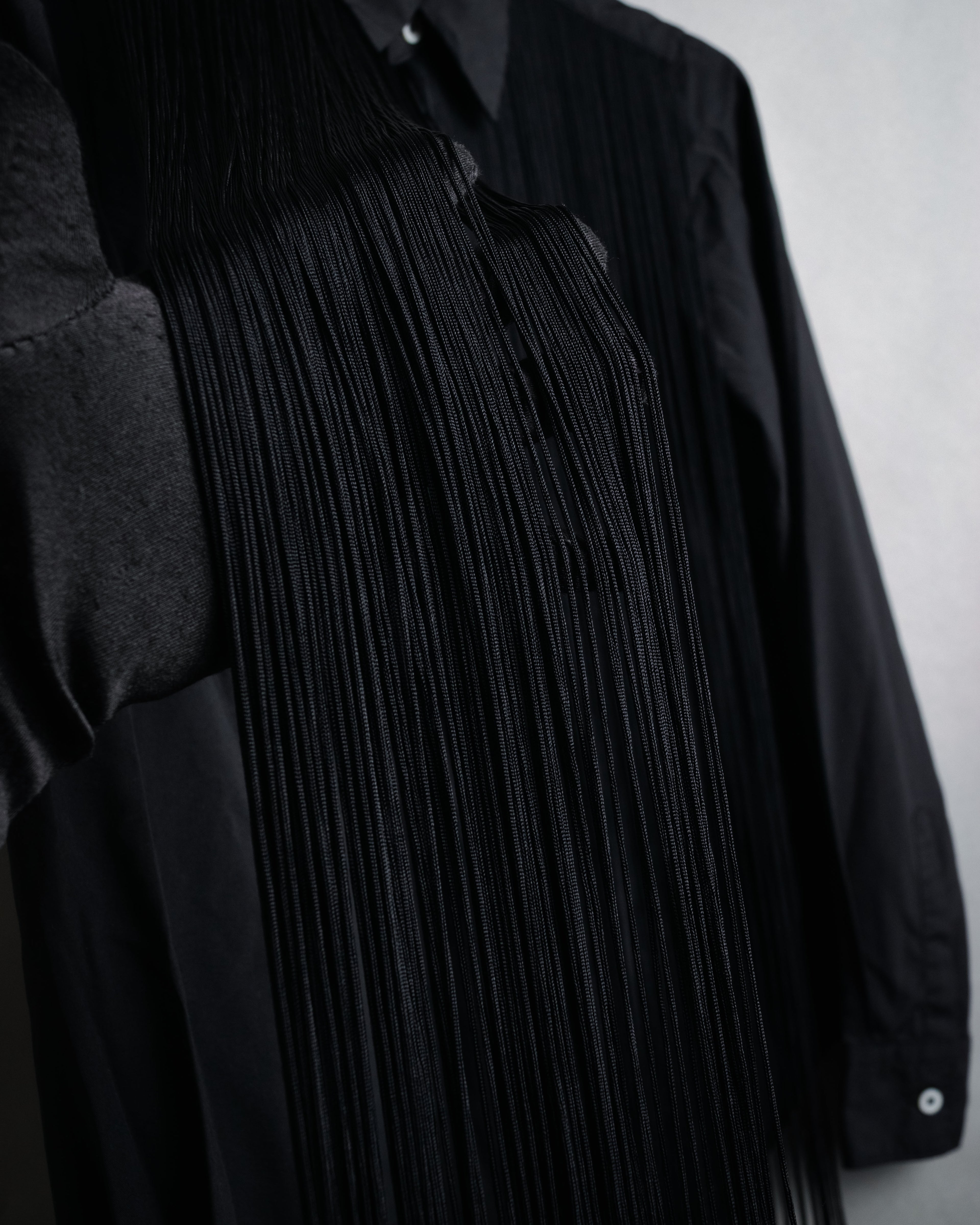 “COMME des GARCONS” 2022SS  Fringed dress shirt