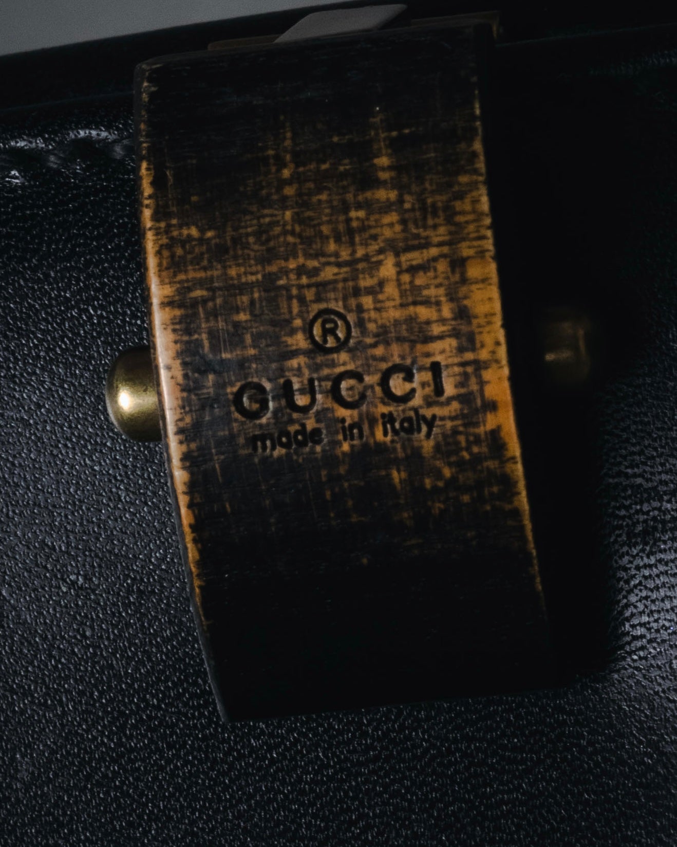 "GUCCI" Mid 00’s wood-lock leather long wallet