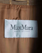 "Max Mara" Buttonless straight line beige chester coat