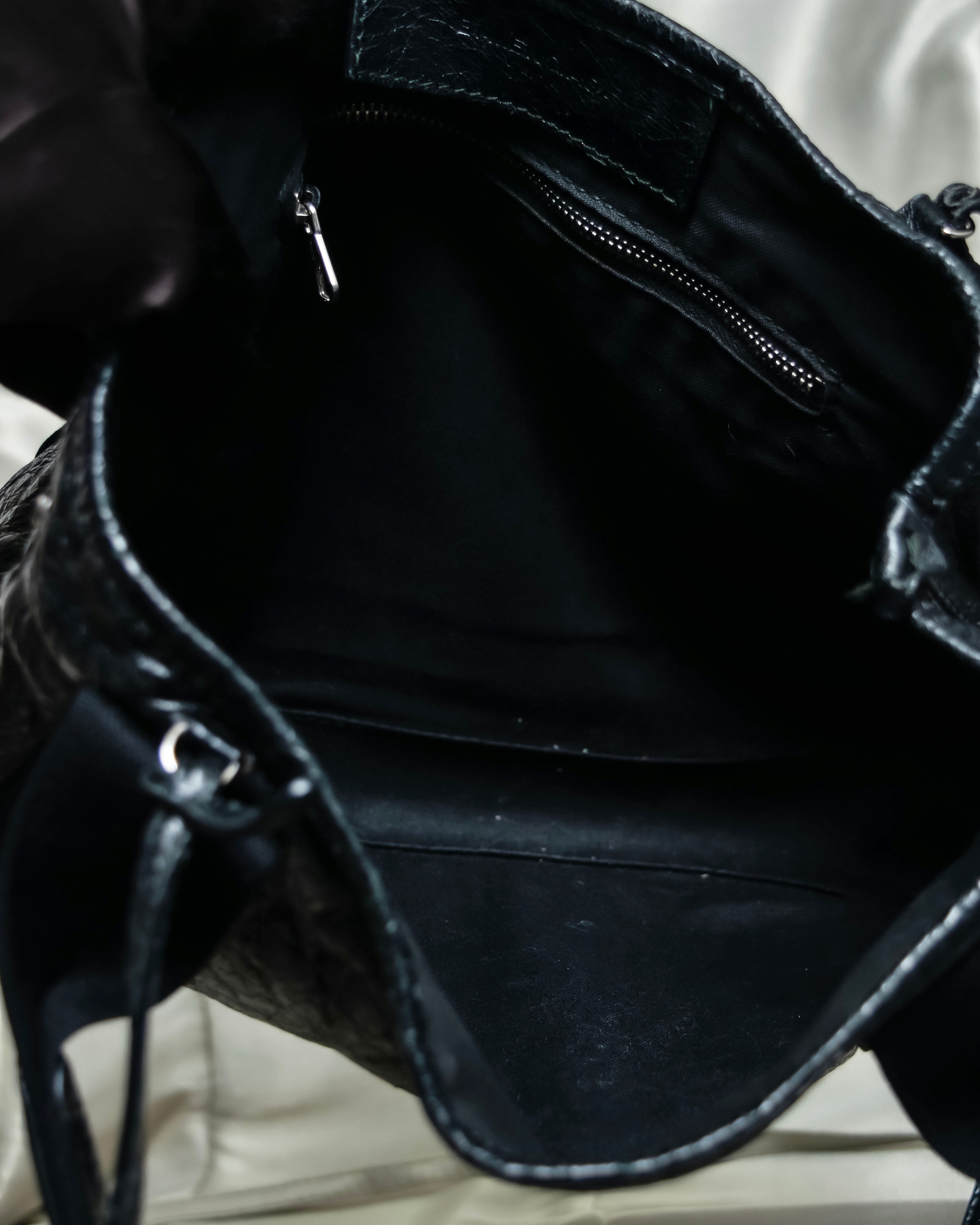 “Balenciaga”  navy cavas xs hand bag