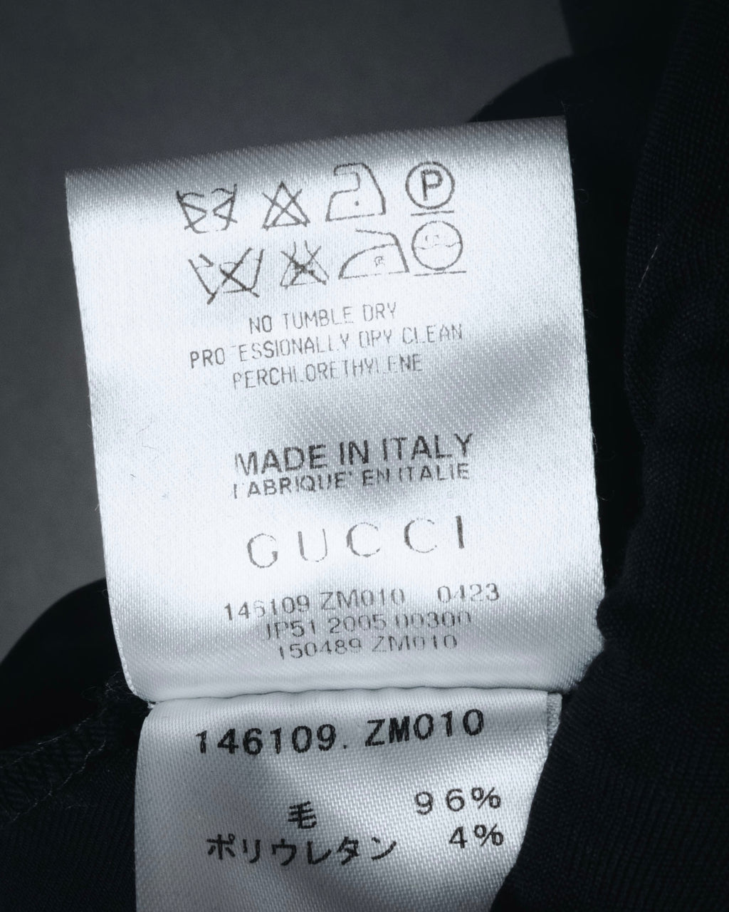 "GUCCI" 2005AW semi-flared v-waist wool slacks