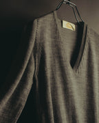 "Theatre PRODUCTS" 00's-10's Pearl embellished wool v-neck knit sweater