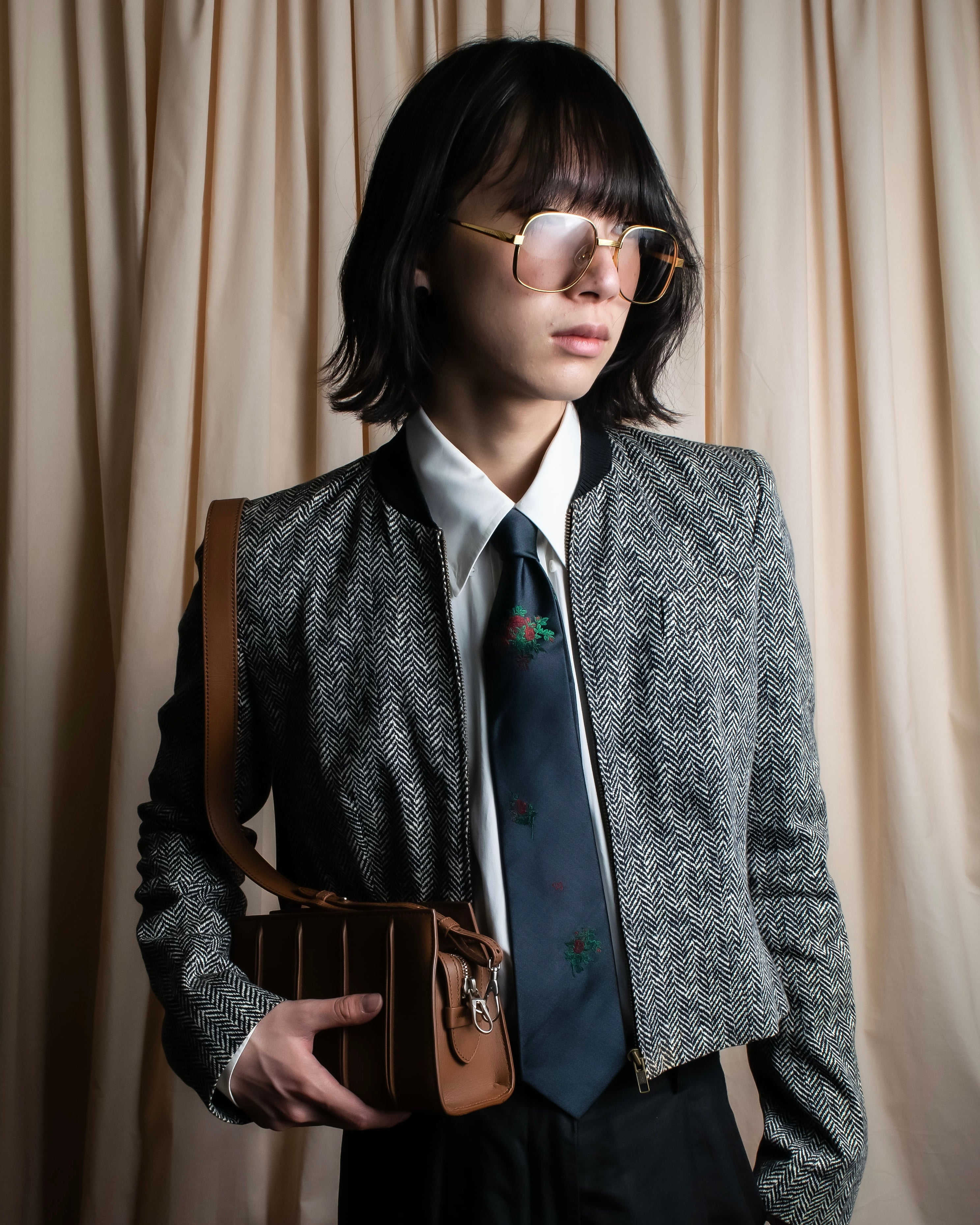 "DOMINIQUE FRANCE" Rose flower pattern silk necktie