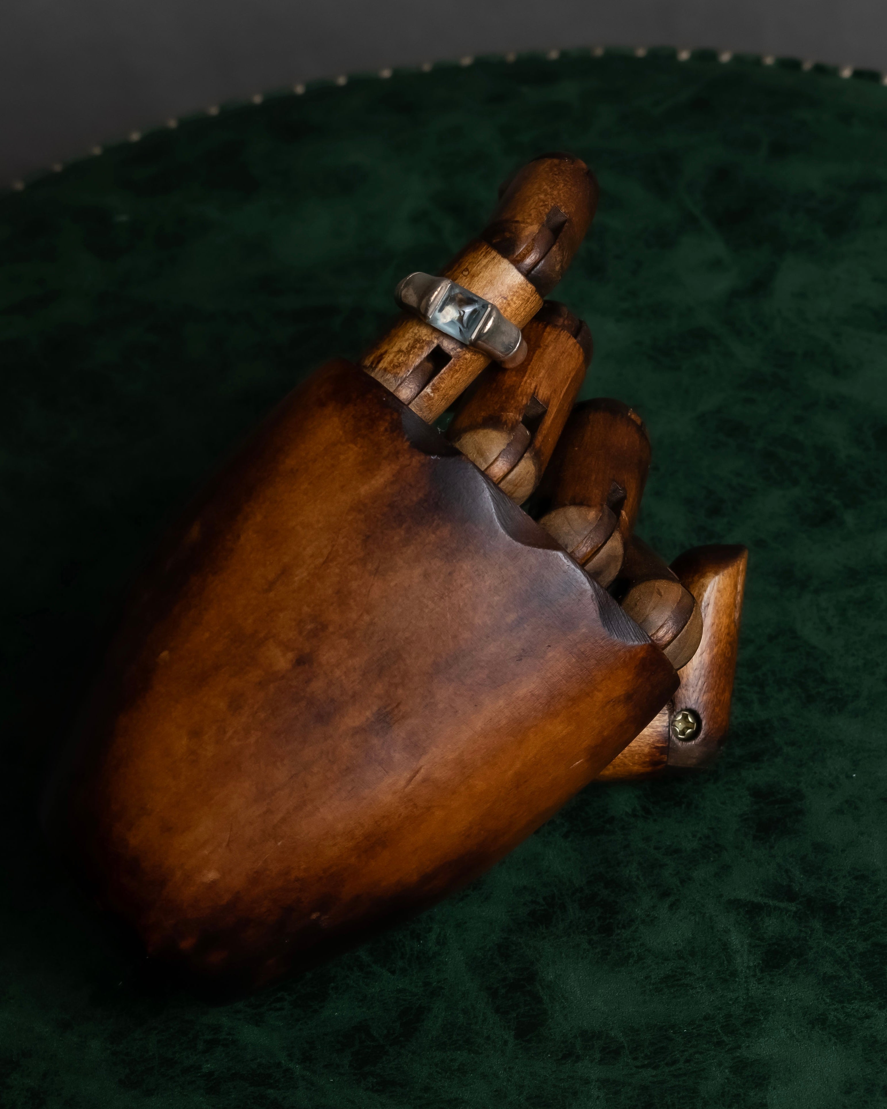 "GUCCI" Bamboo motif stone top silver ring