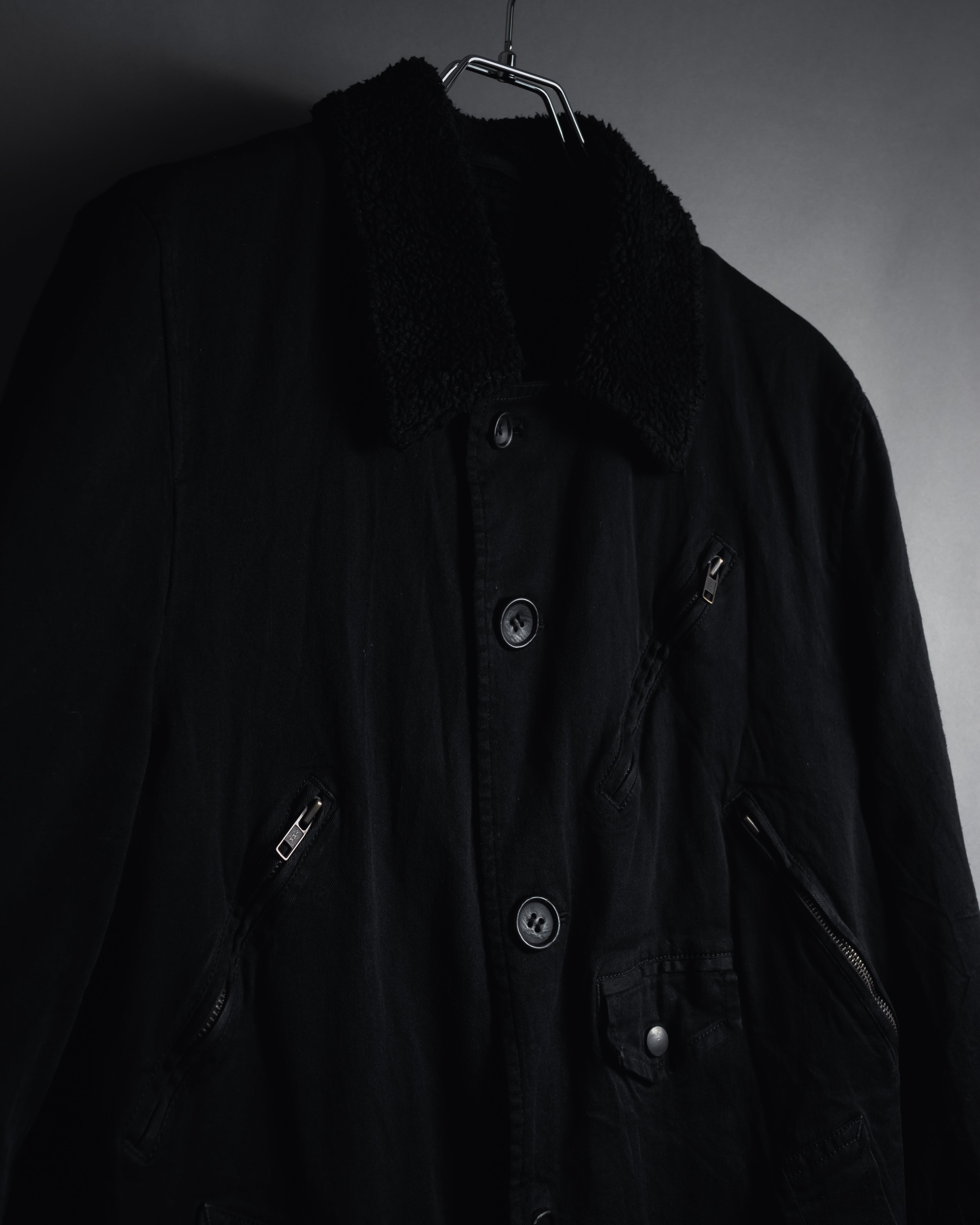 "COMME des GARCONS HOMME"
Utility zip pocket coat