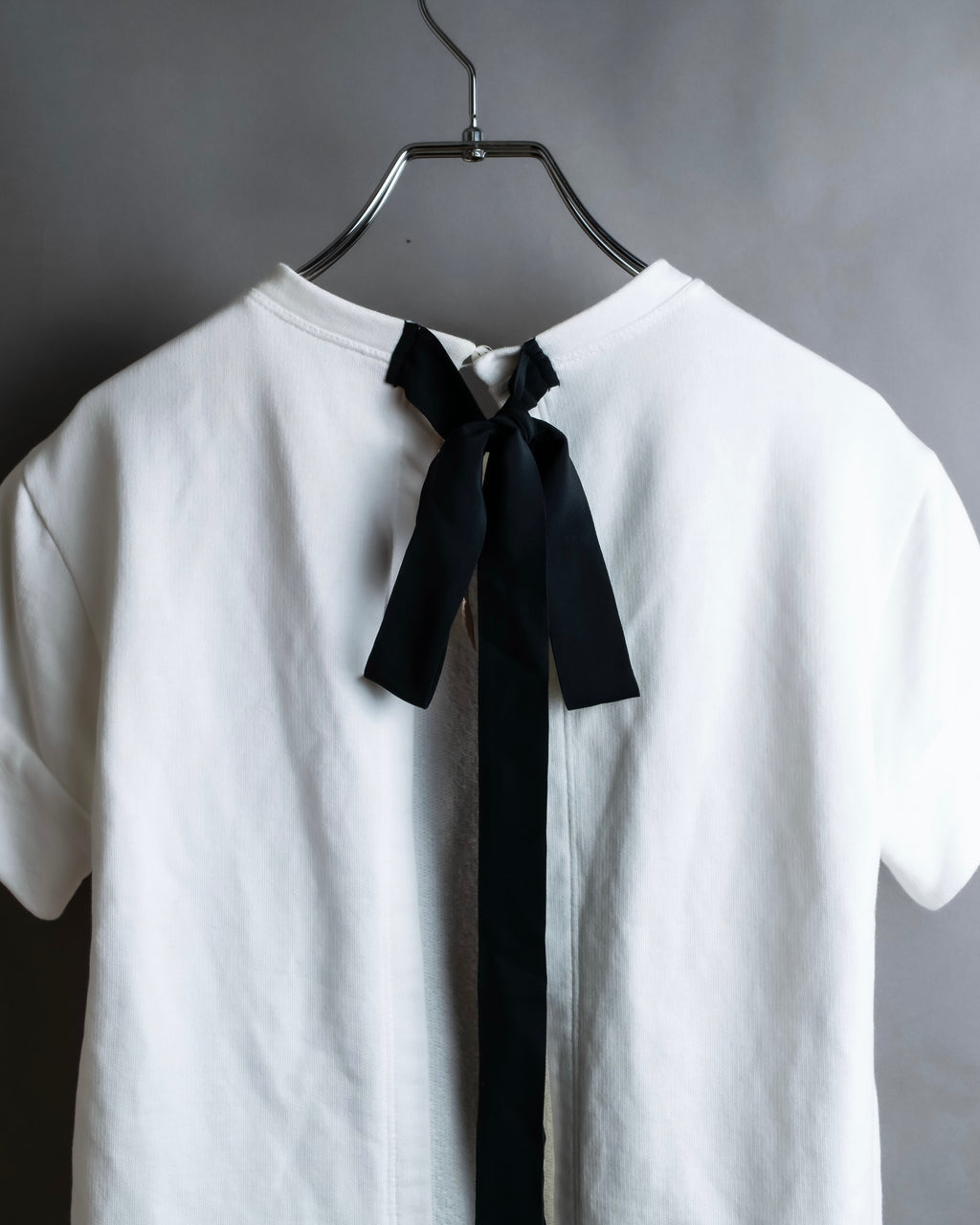 "N21 NUMERO VENTUNO" Back ribbon detail crew neck T-shirt