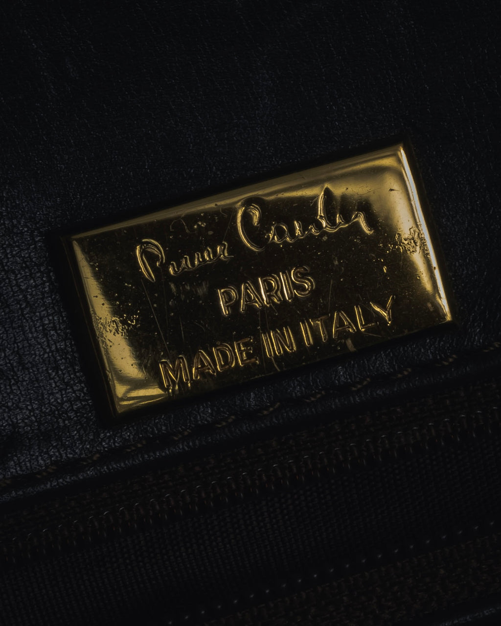 -SPECIAL- "Pierre Cardin"
90’s real crocodile leather top handle bag