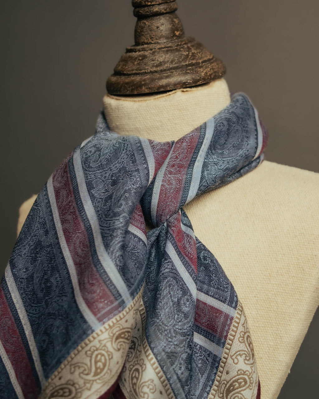 “Yves Saint Laurent” 90’s-00’s Paisley stripe cotton scarf